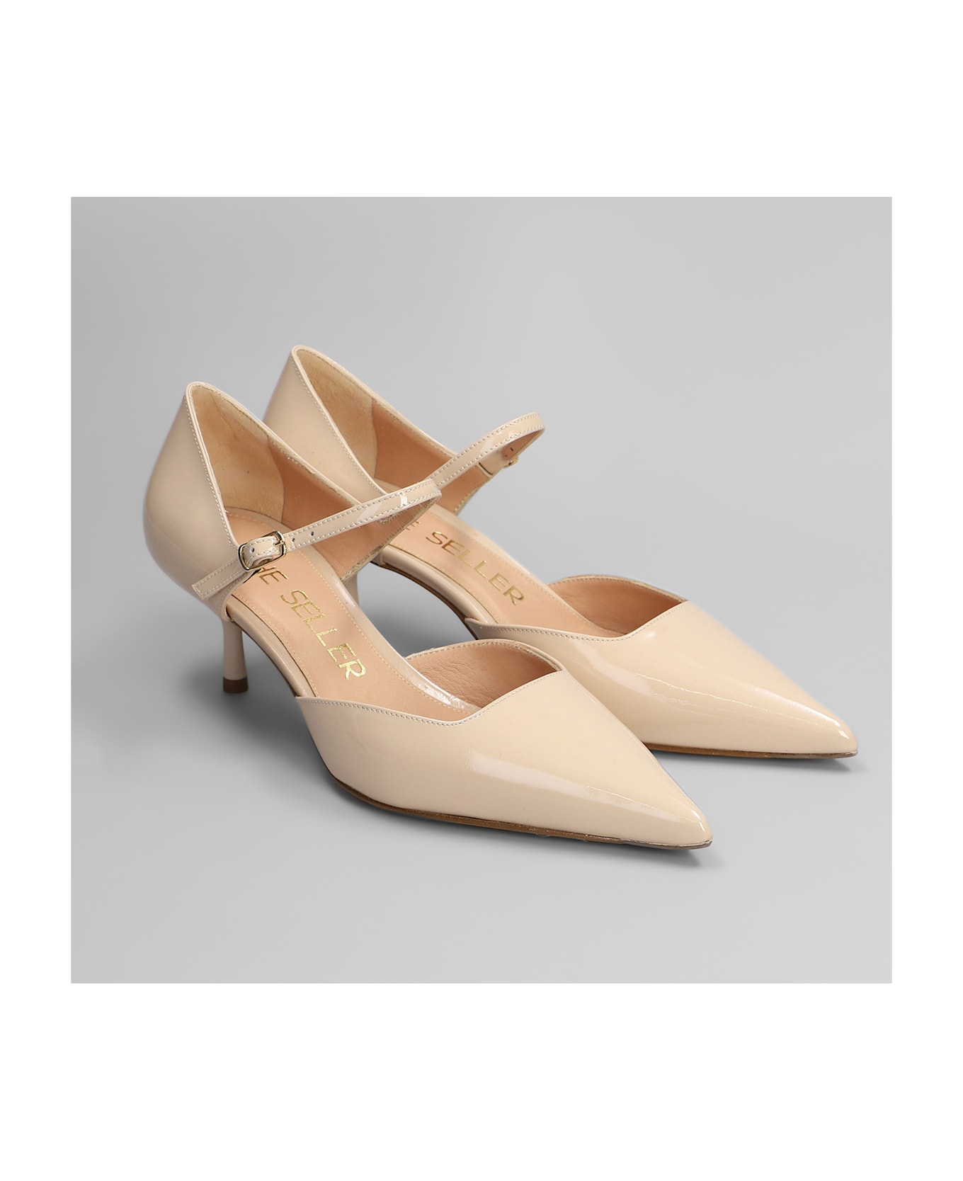 The Seller Pumps In Powder Patent Leather - powder