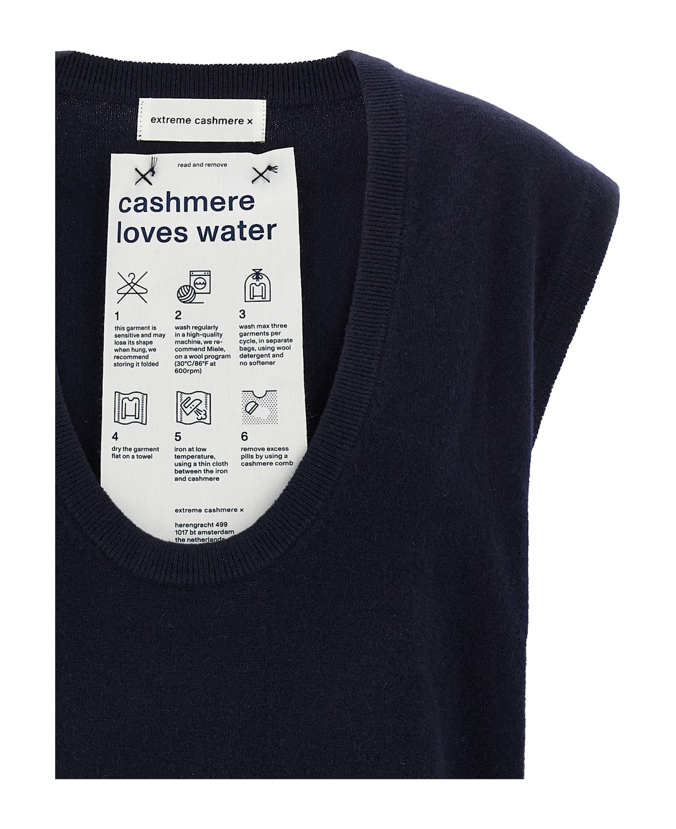 Extreme Cashmere 
n.423 Lord
 Vest - Blue