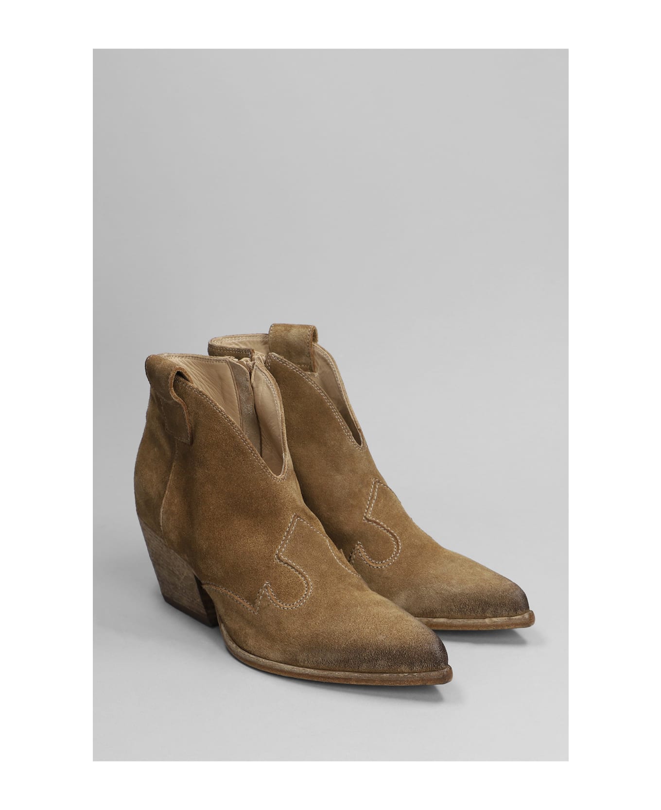 Elena Iachi Texan Ankle Boots In Camel Suede - Camel ブーツ