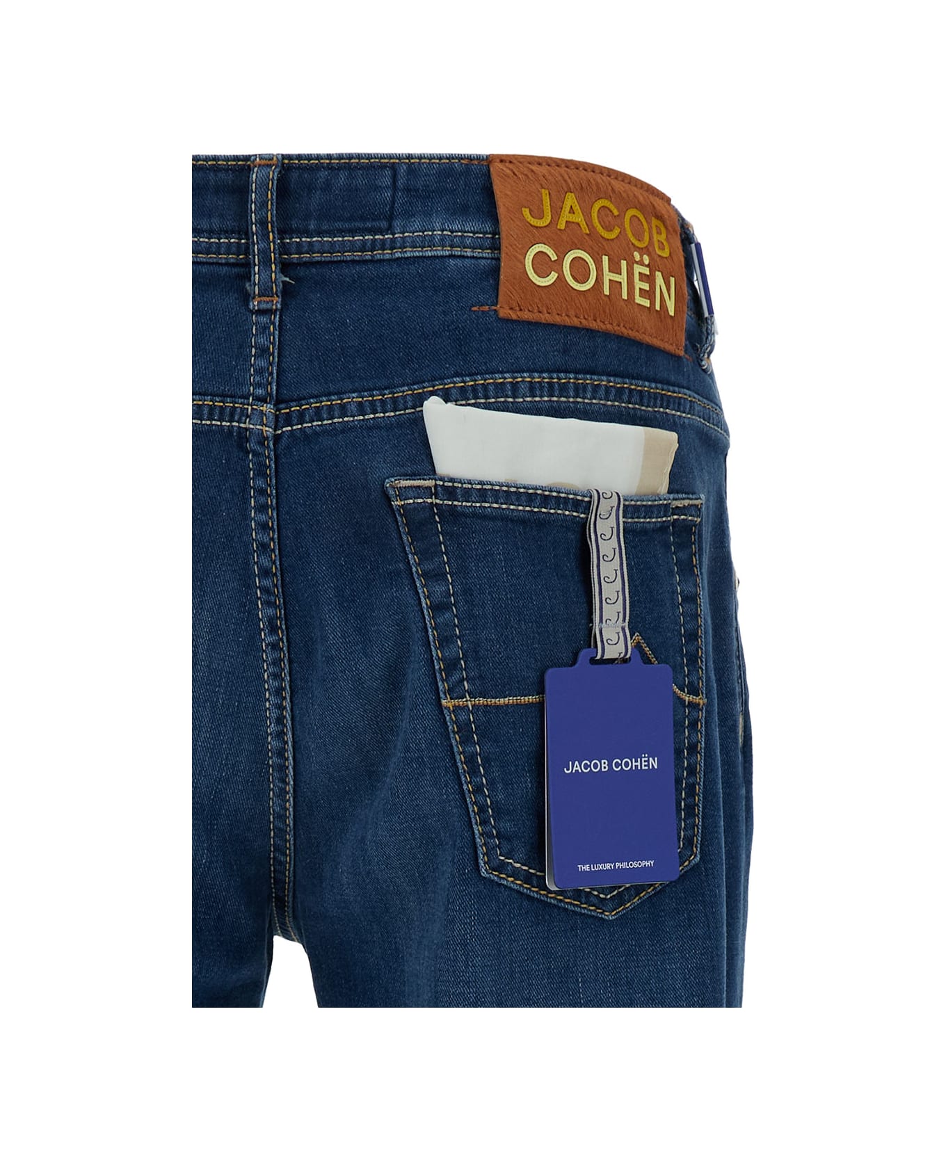 Jacob Cohen 'scott' Blue Cropped Jeans With Logo Patch In Cotton Denim Man - Blu デニム