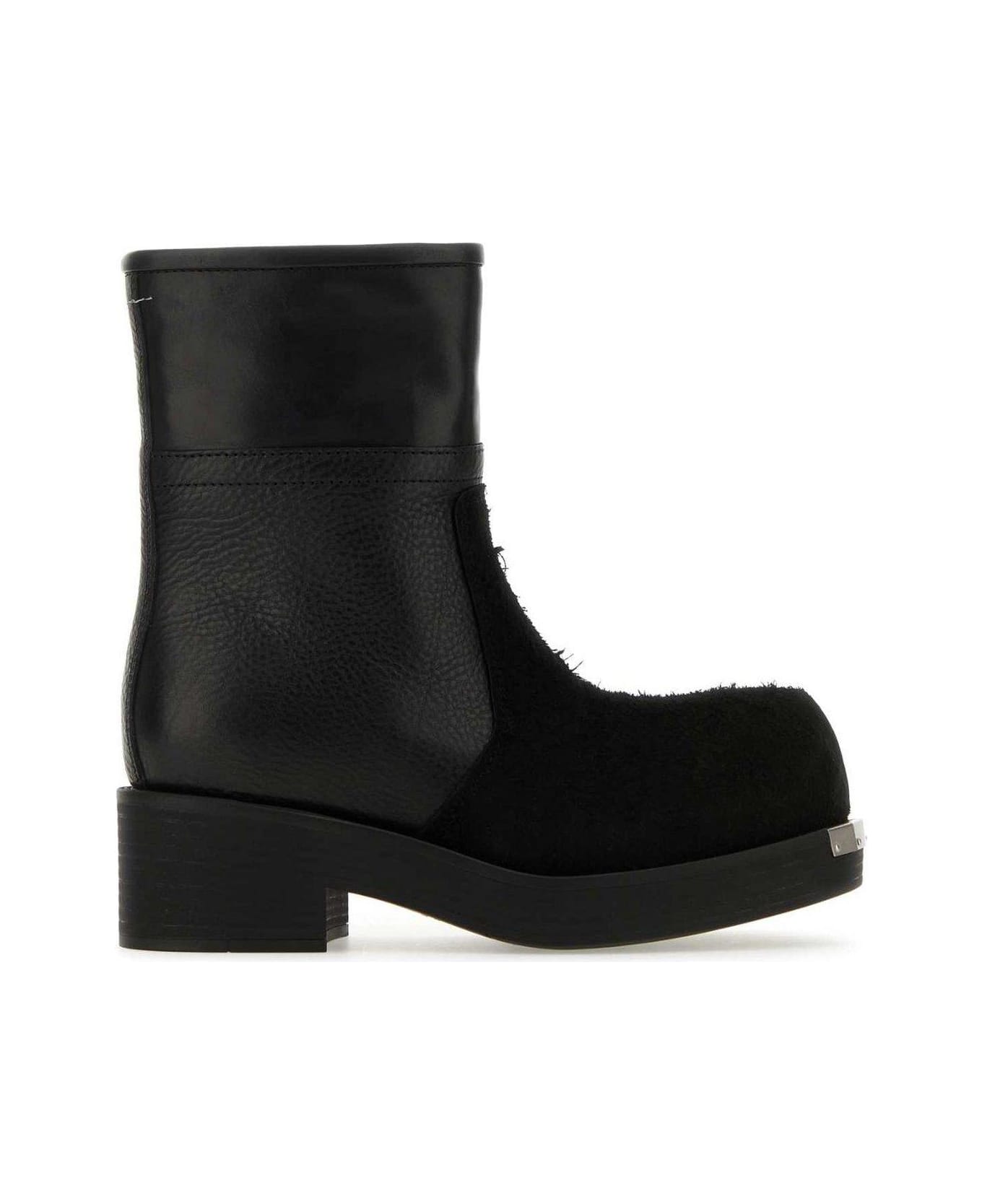 MM6 Maison Margiela Round Toe Ankle Boots - Black
