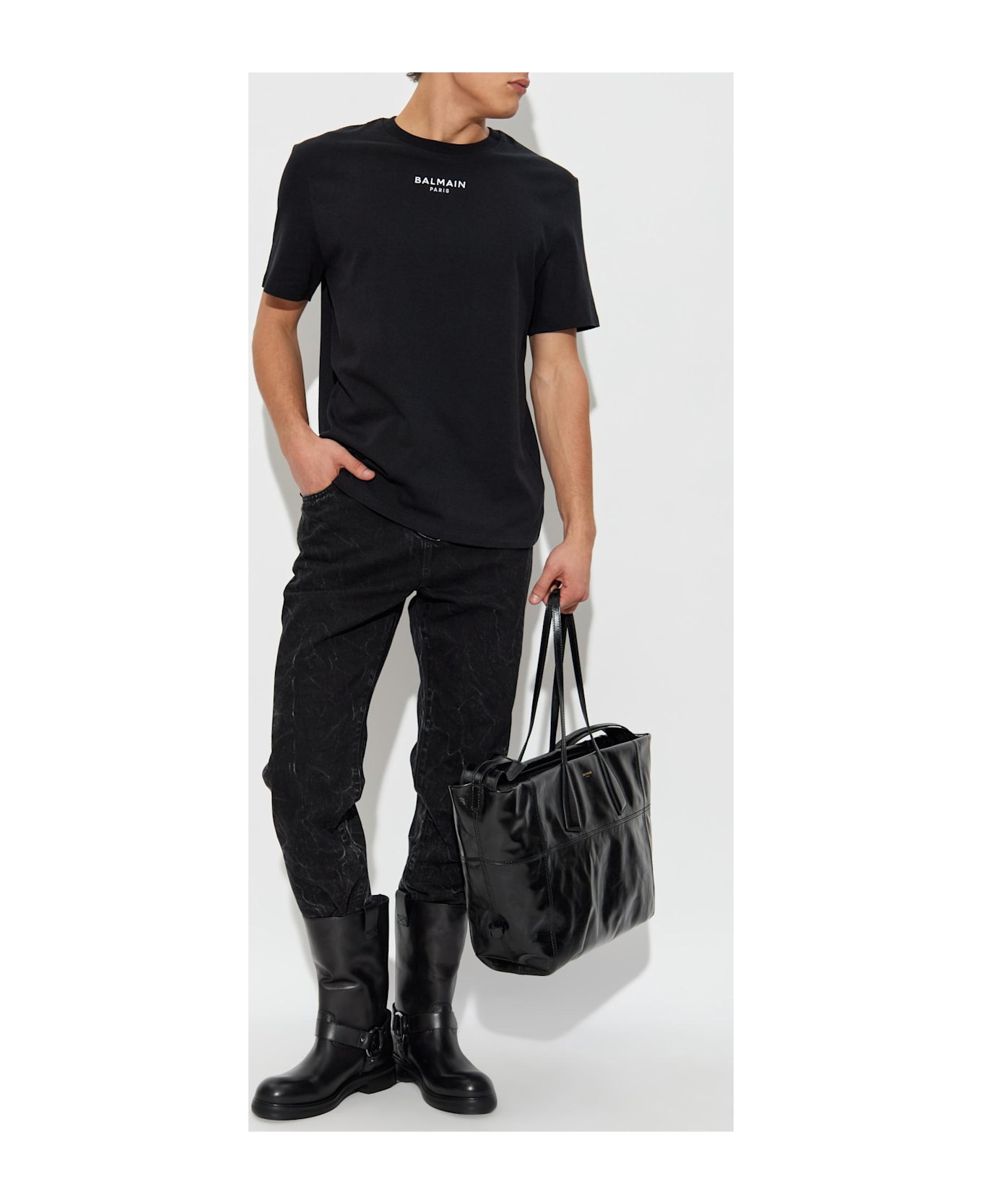 Balmain T-shirt With Embroidered Logo - BLACK