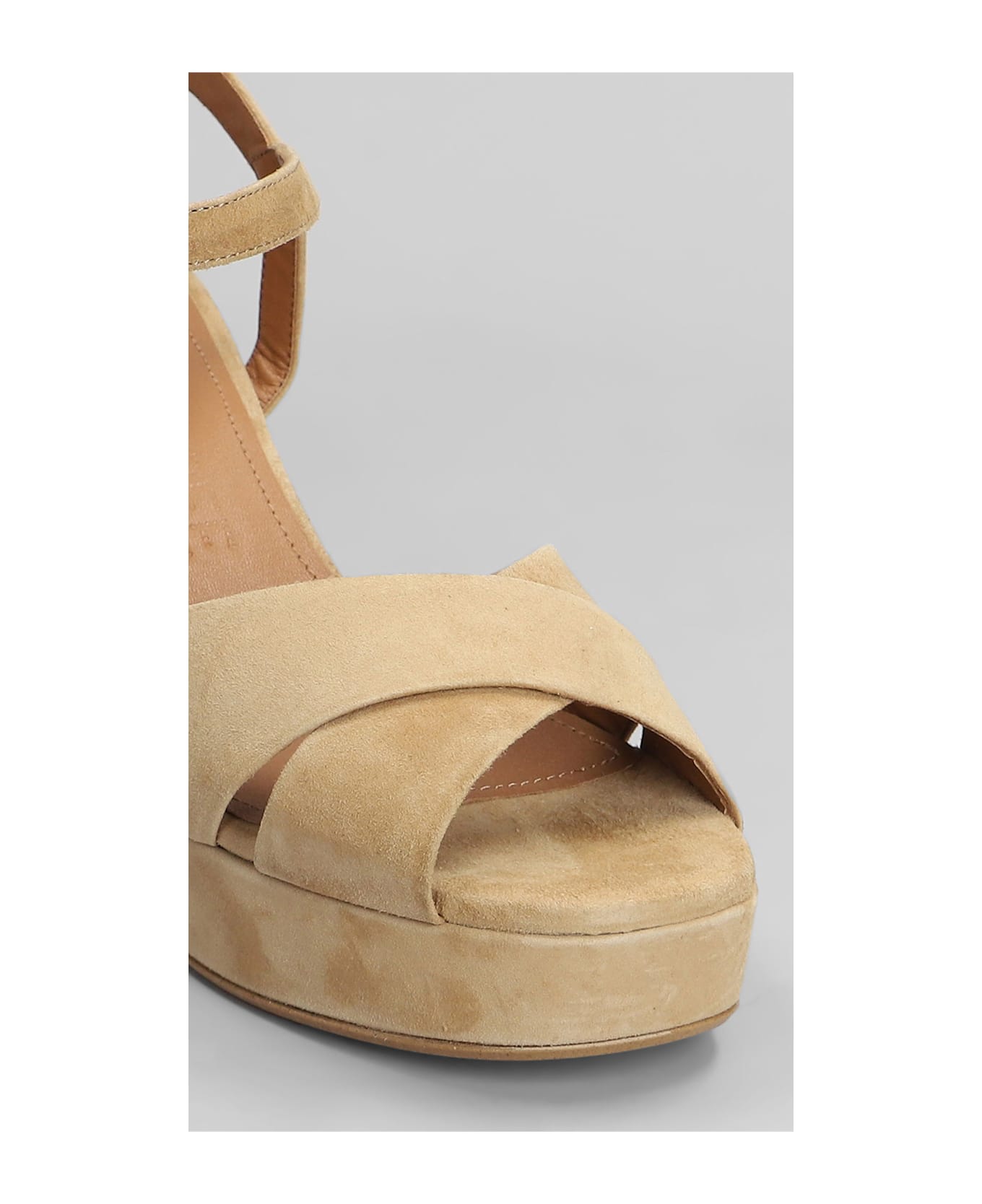 Julie Dee Sandals In Beige Suede - beige