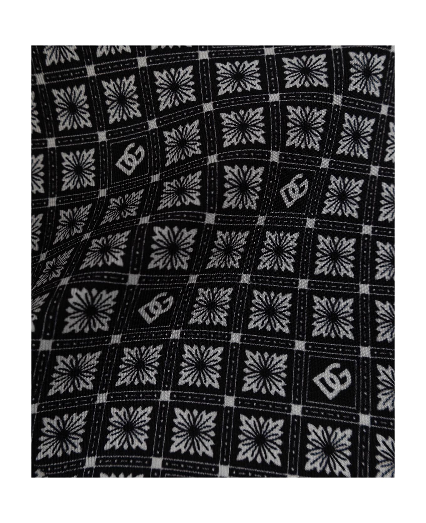 Dolce 
Gabbana Silk Scarf With Fringes - Brown