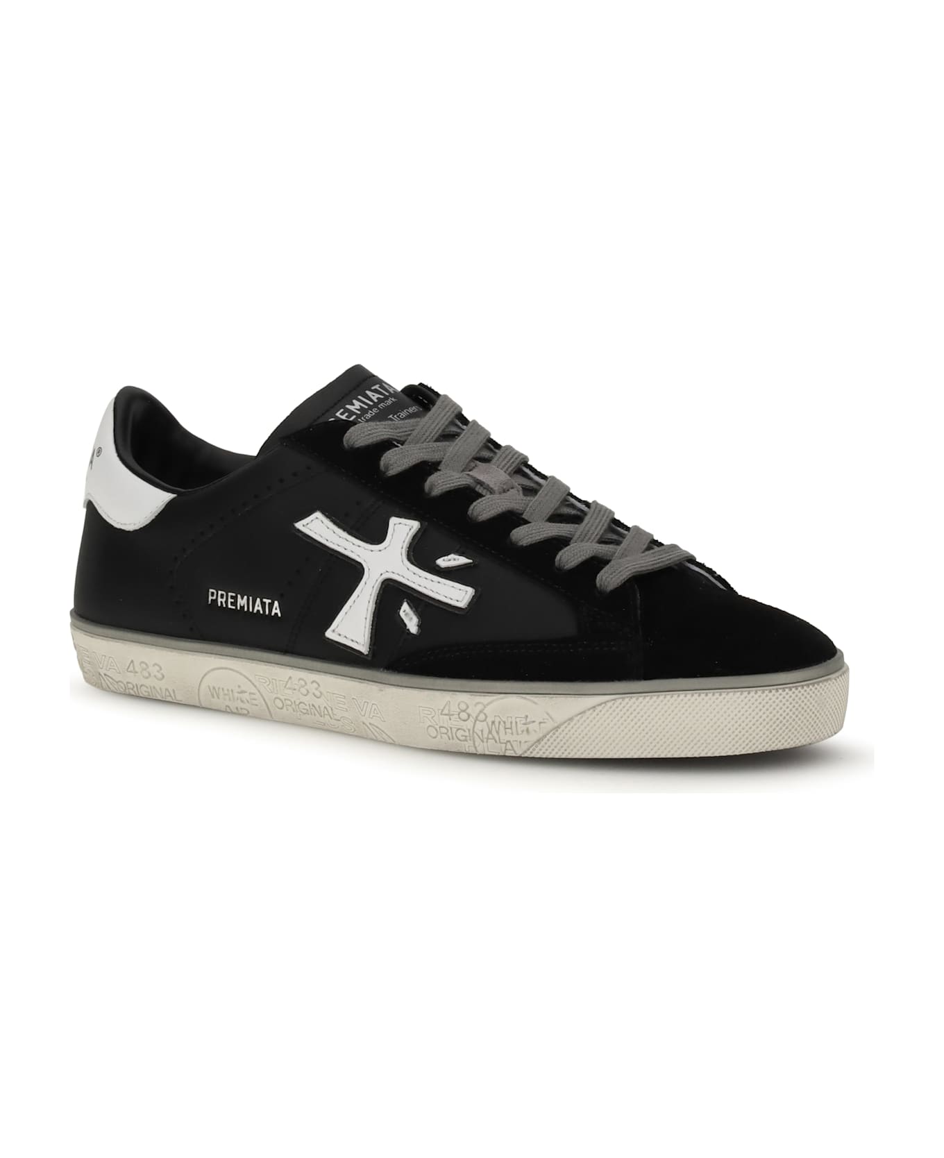 Premiata Steven Sneakers