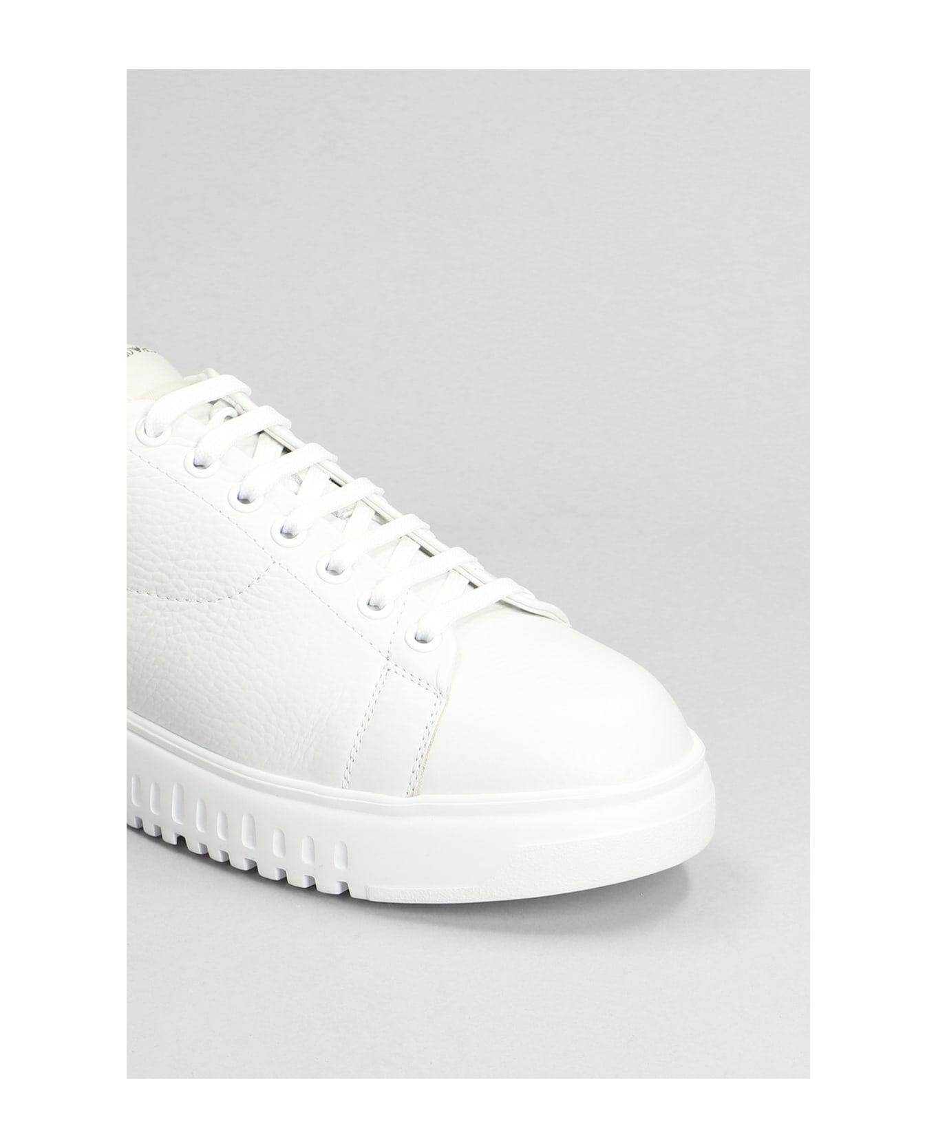 Emporio Armani Sneakers In White Leather - white