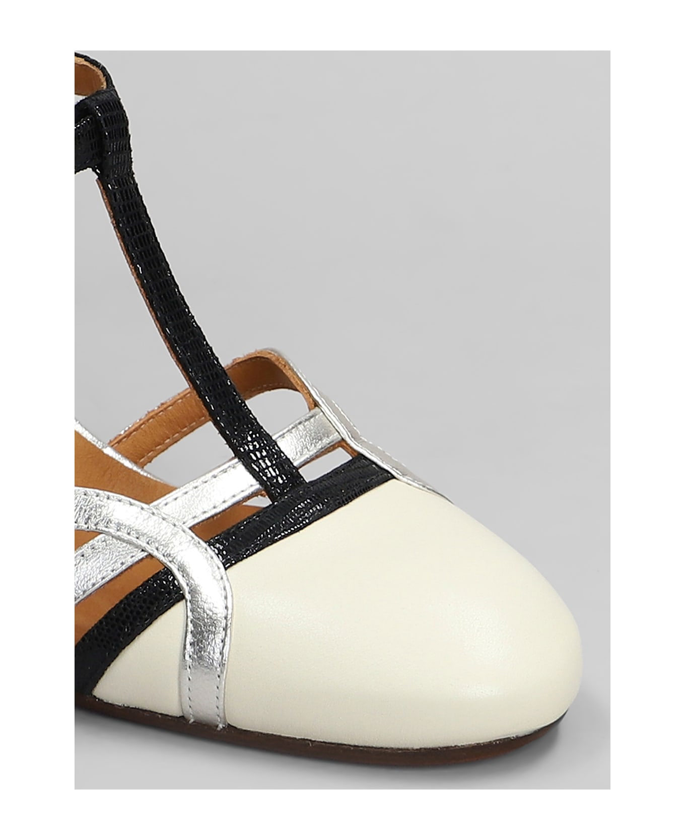 Chie Mihara Pumps In Beige Leather - beige