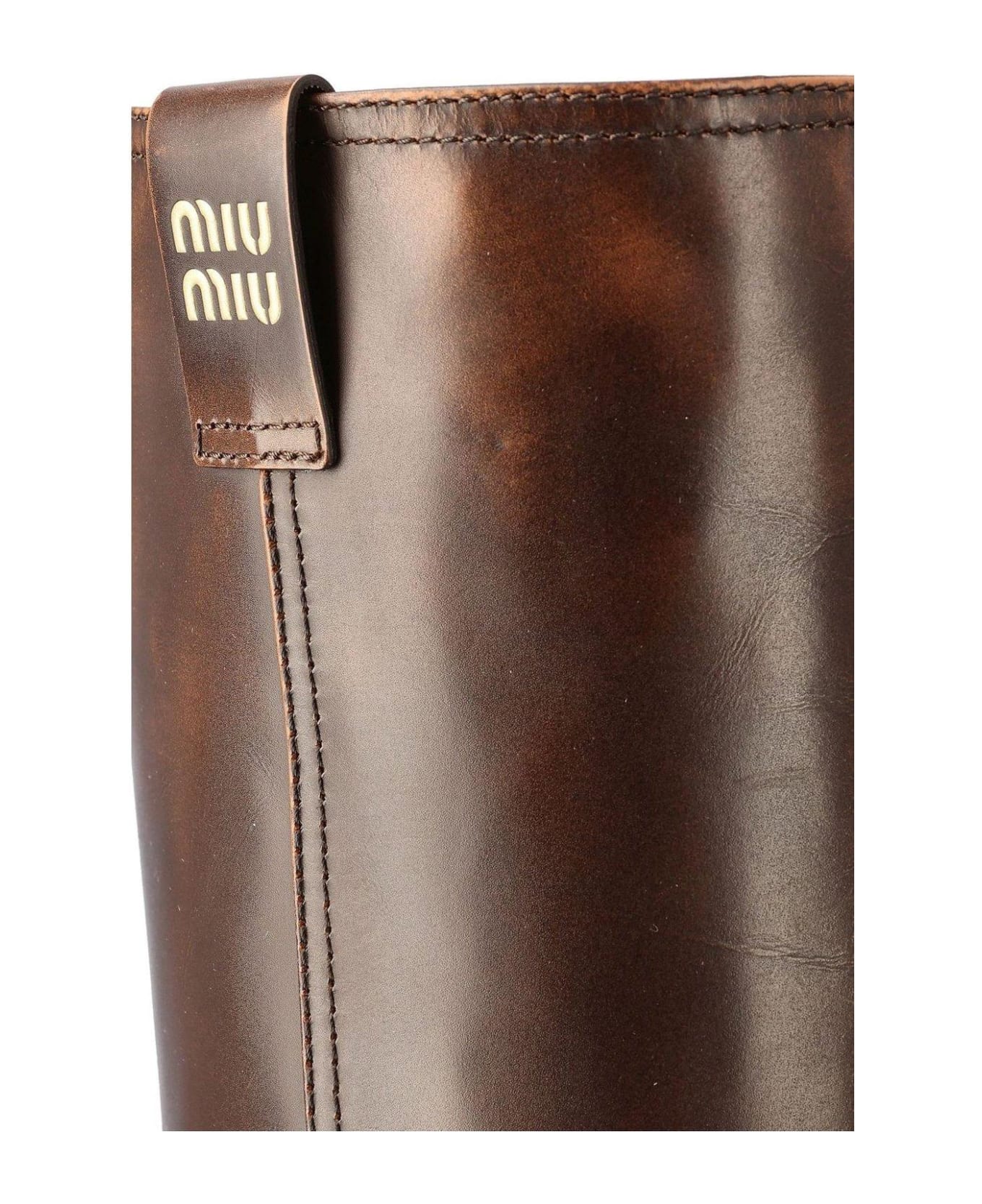 【miu miu】ロゴブーツ Miu Miu Logo-detailed Slip-on Boots | italist