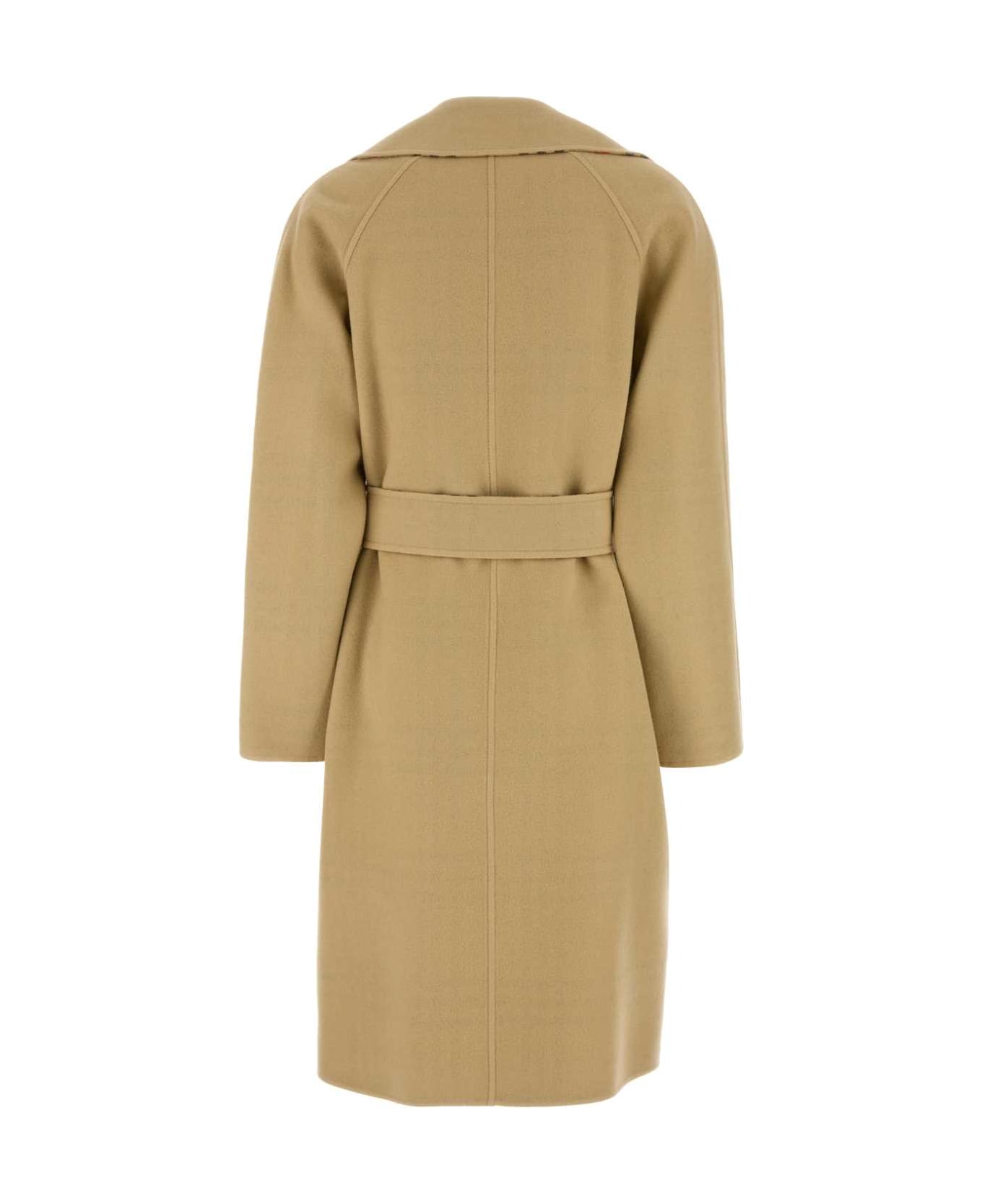 Burberry Beige Wool Reversible Coat - FLAX