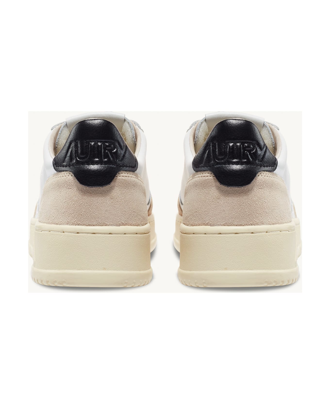 Autry Medalist Lowleat Suede Wht Blk - White Black