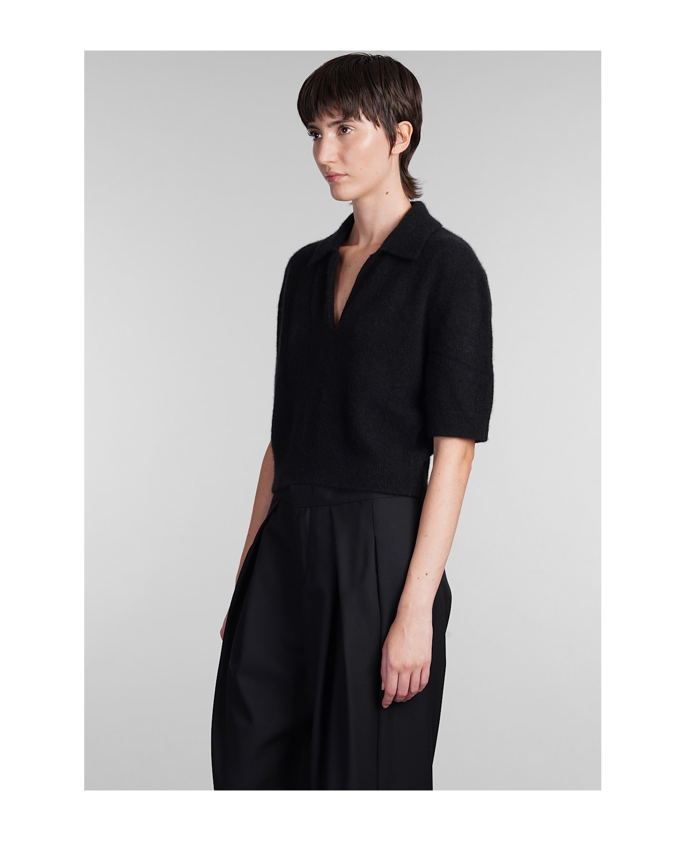 Laneus Polo In Black Cashmere - black