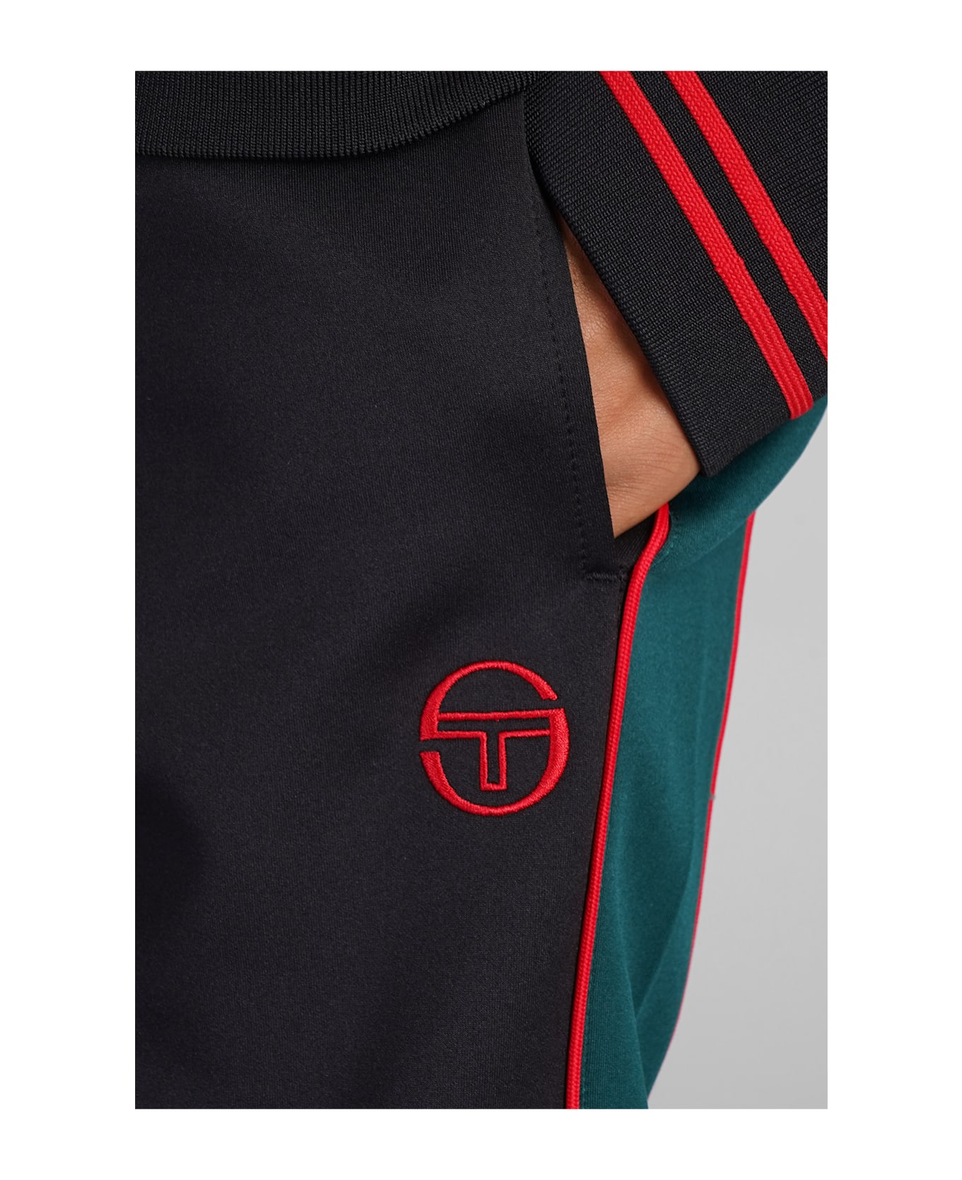 Sergio Tacchini Pants In Black Polyester - black