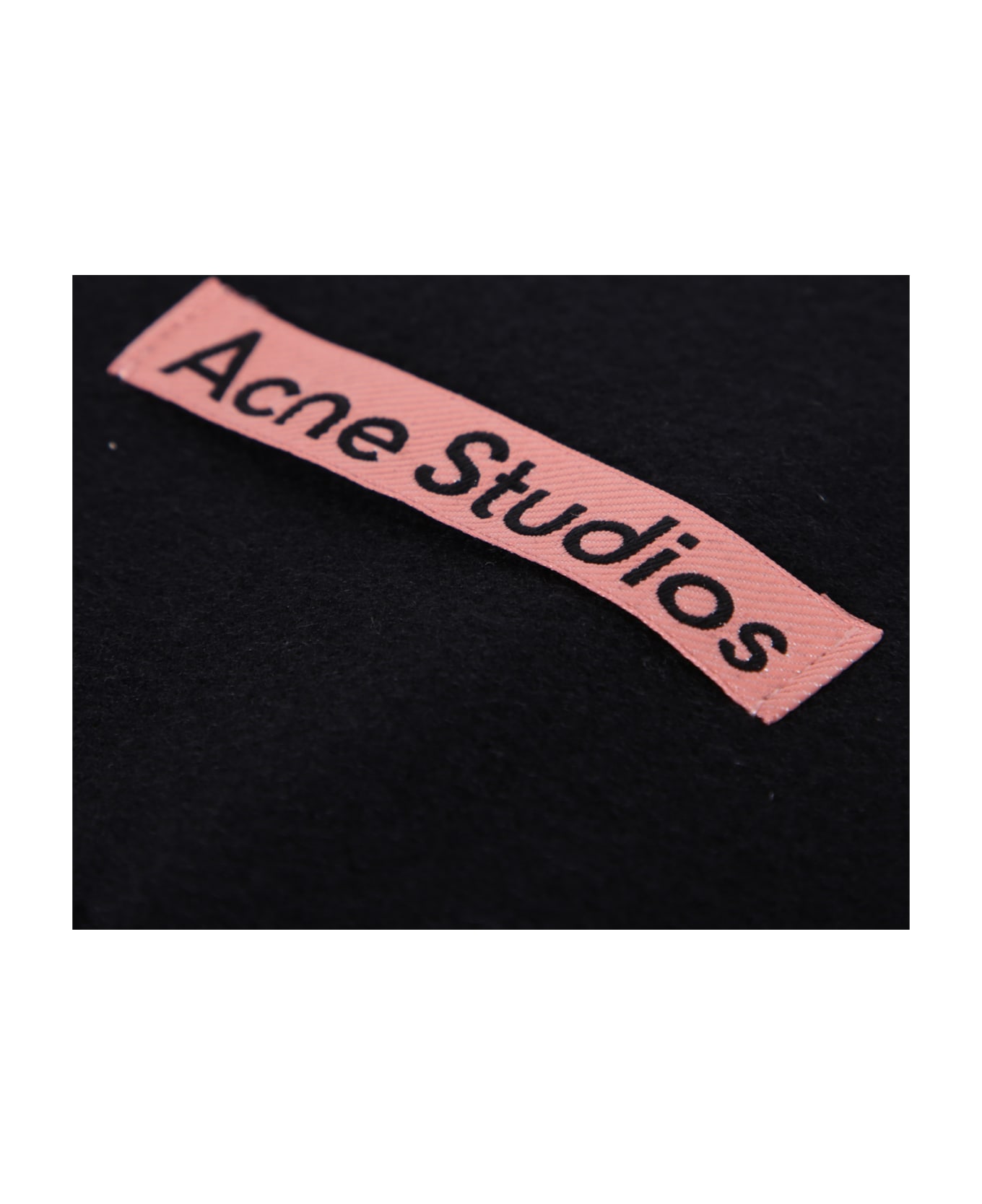 Acne Studios Logo Patch Fringed Scarf - 900