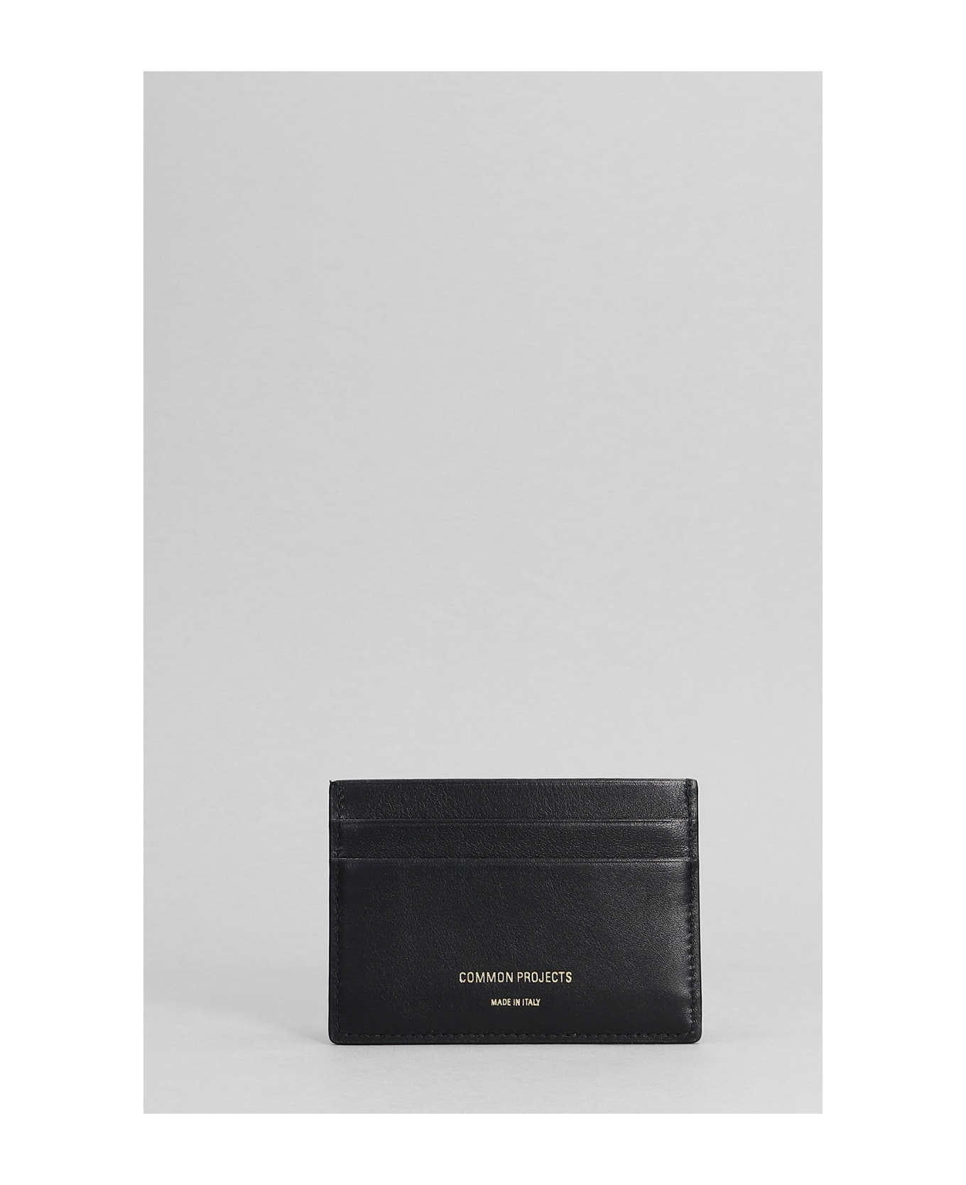 Common Projects Wallet In Black Leather - black