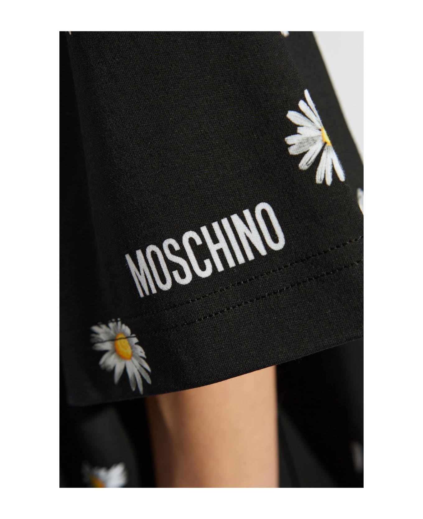 Moschino Dress With Floral Pattern - 4555