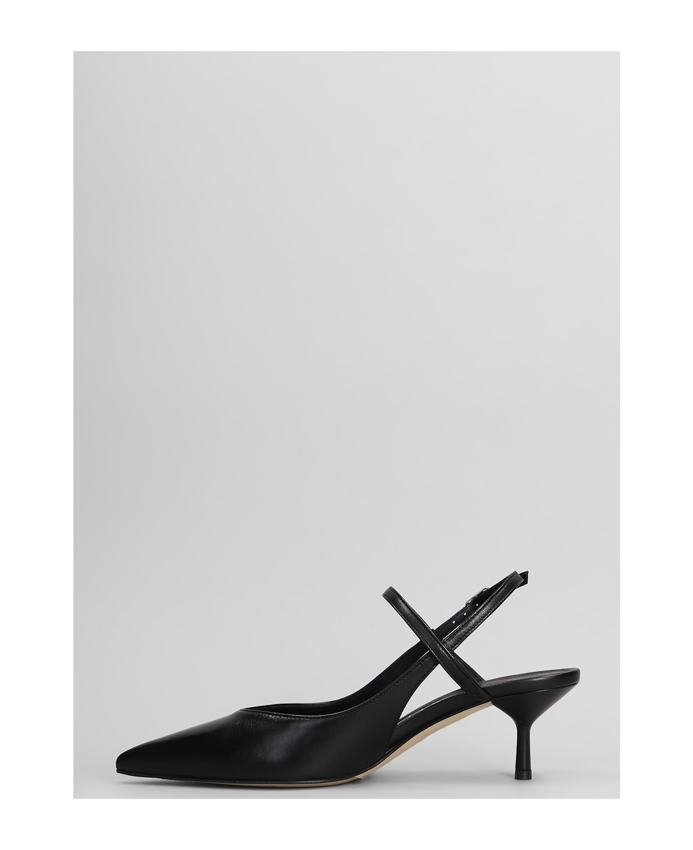 The Seller Pumps In Black Leather - black