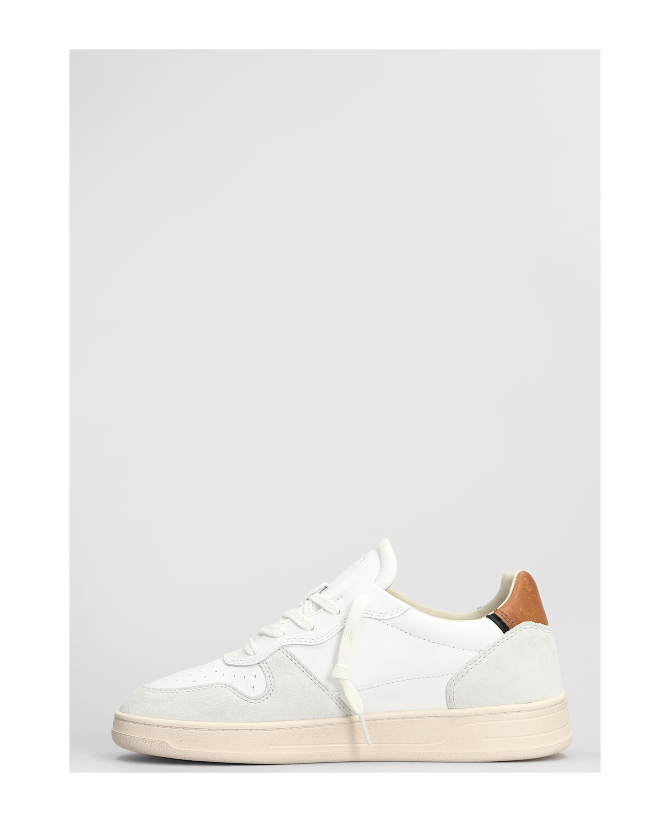 D.A.T.E. Court 2.0 Sneakers In White Leather - white