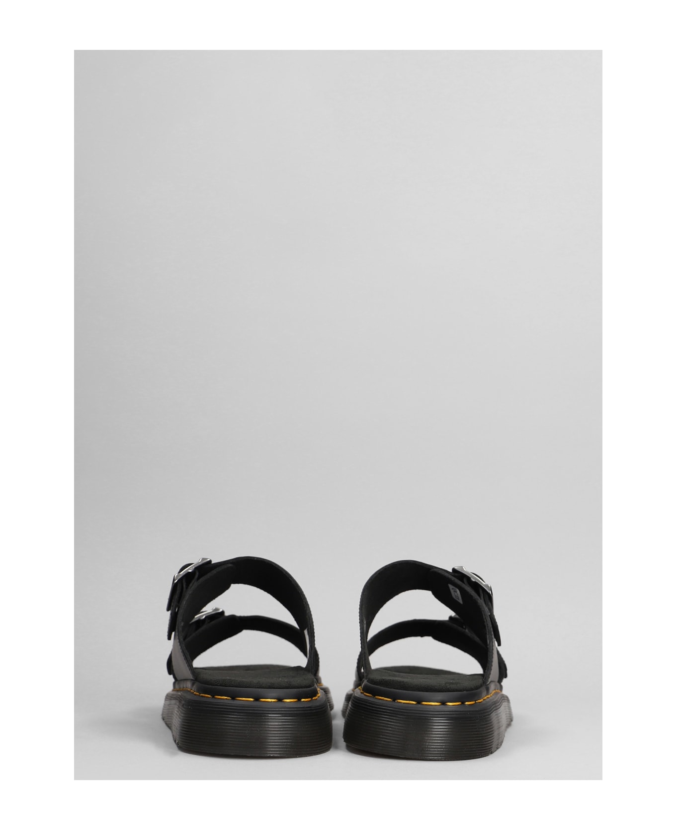 Dr. Martens Josef Flats In Black Leather - black その他各種シューズ