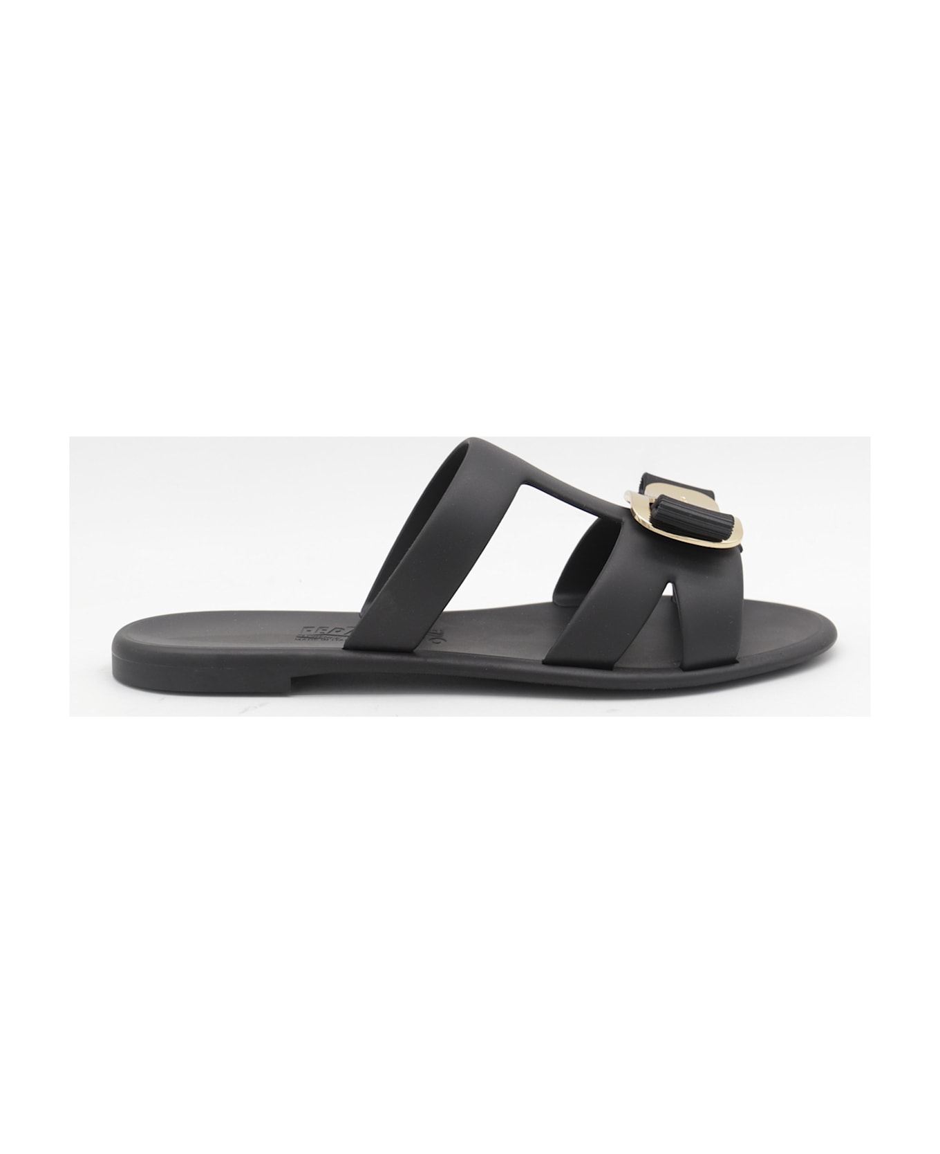 Ferragamo Black Leather Flats - BLACK