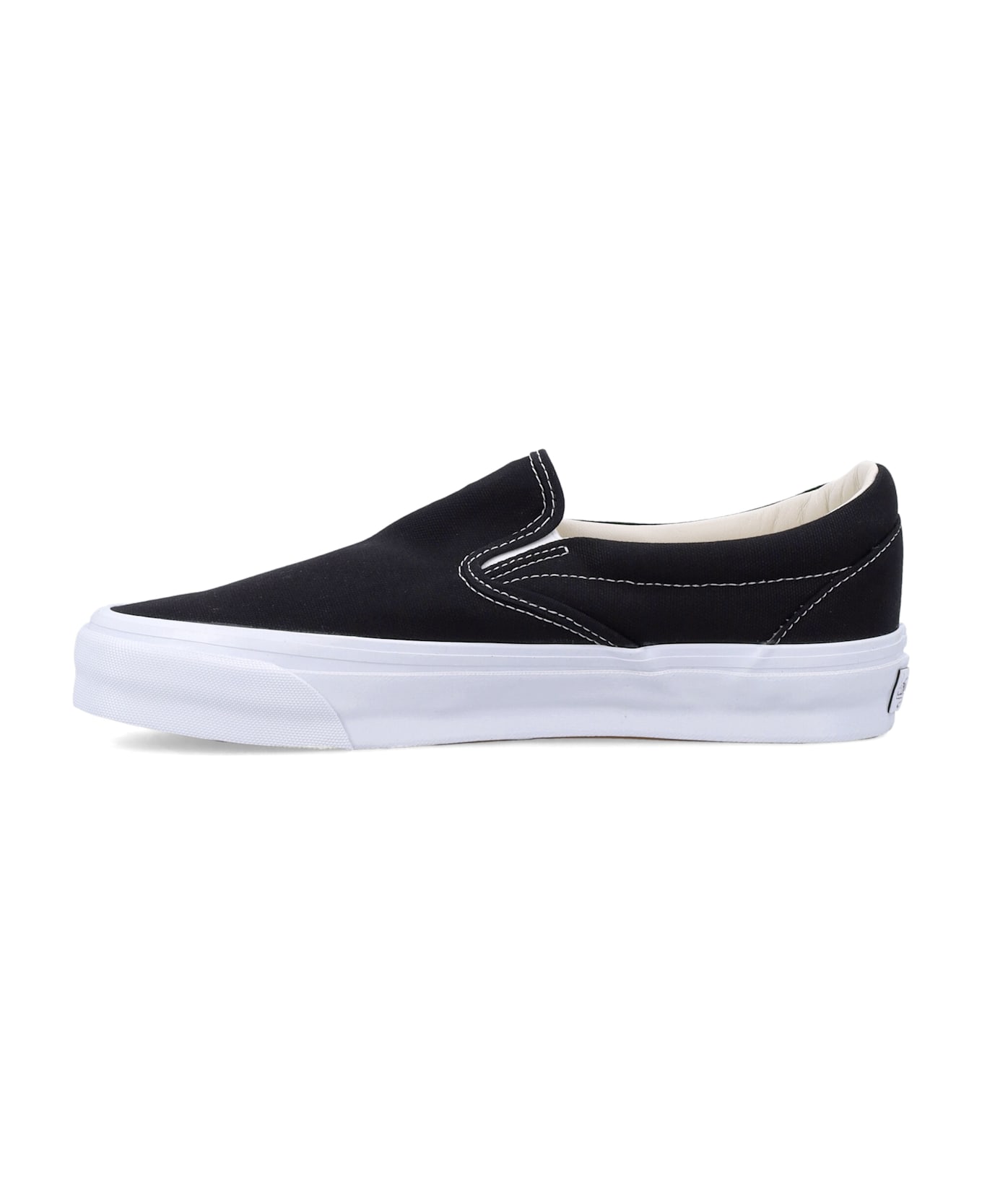 Vans Premium Slip-on 98 Shoes - BLACK WHITE