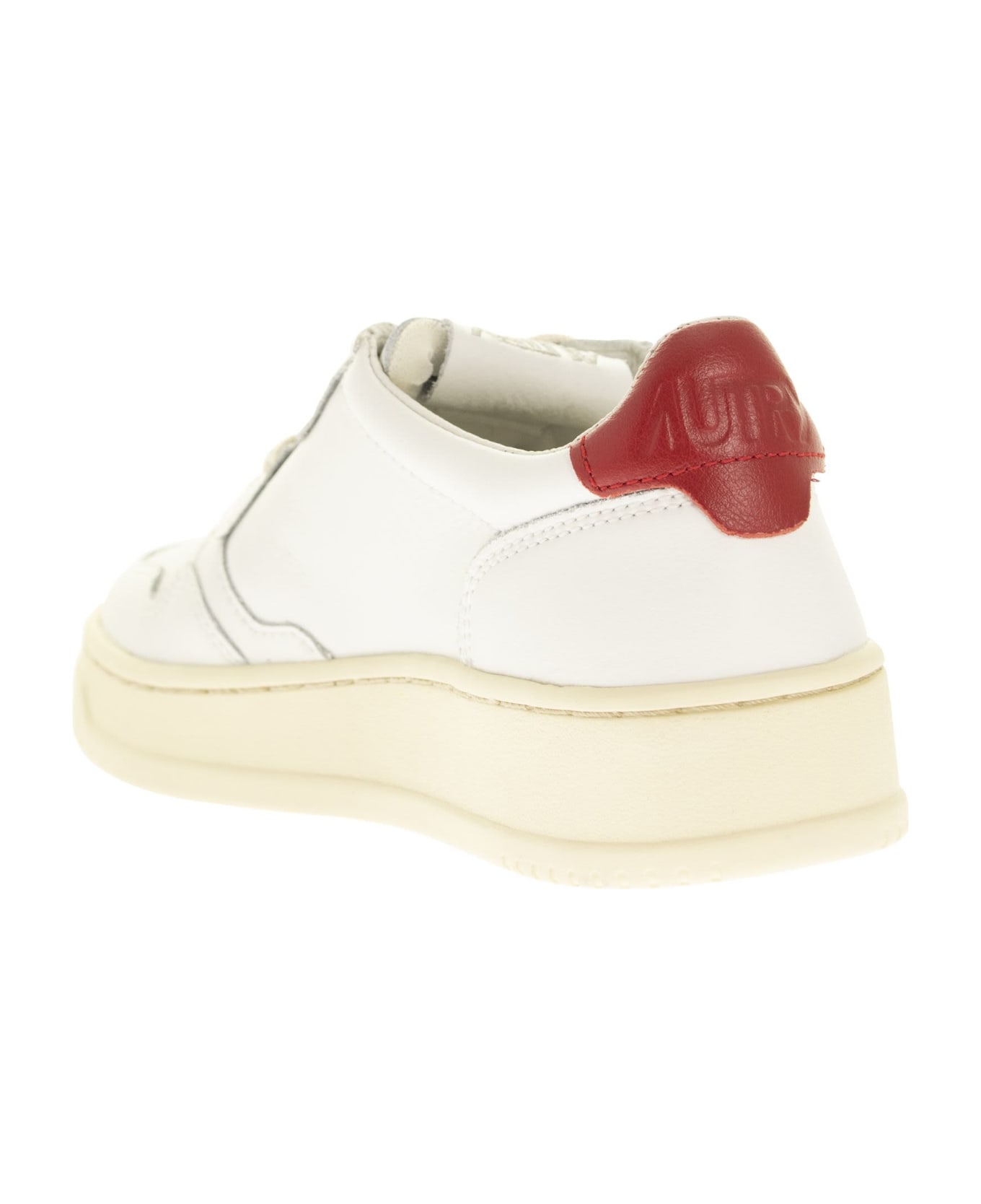 Autry Medalist Low - Leather Sneakers - WHITE