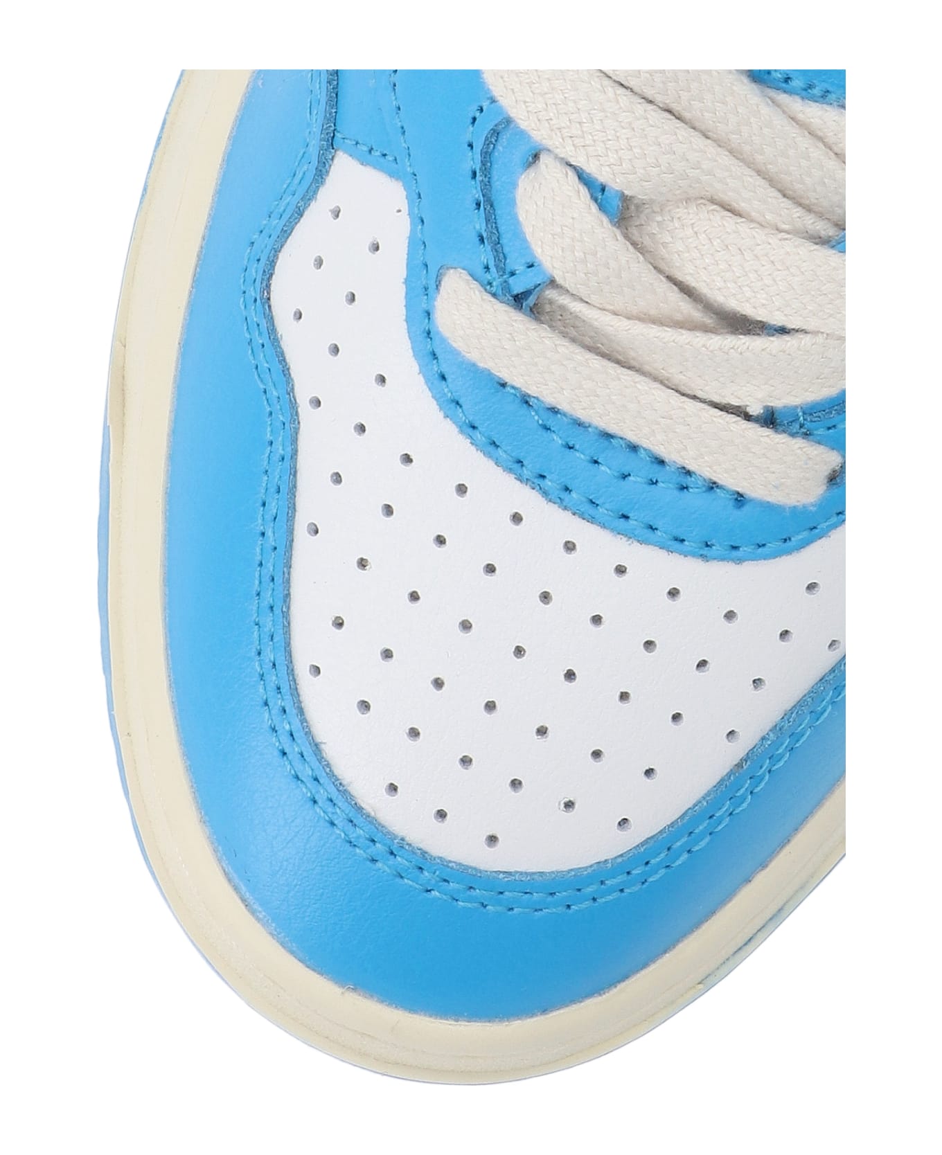 Autry Medalist Low Sneakers - Light blue