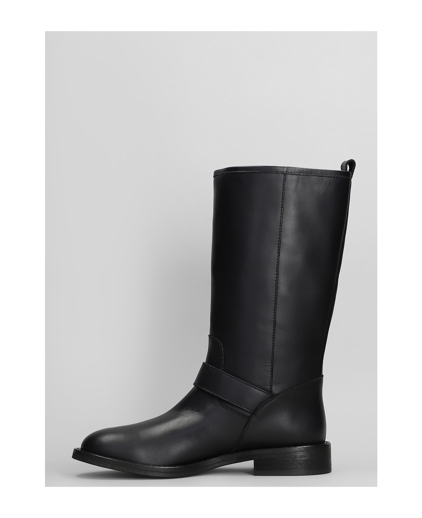 Via Roma 15 Low Heels Ankle Boots In Black Leather - black