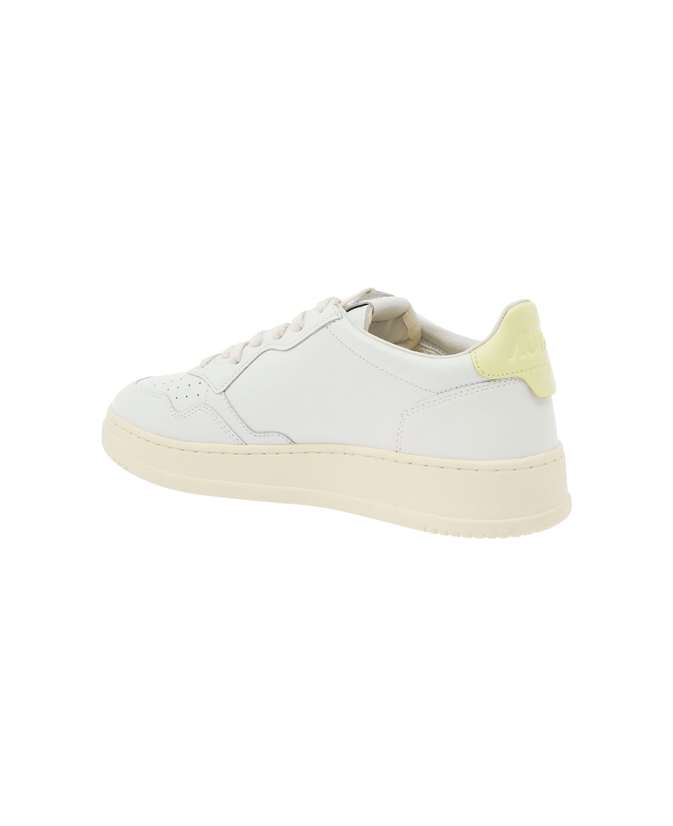 Autry 'medalist' White Low Top Sneakers With Logo Detail In Leather Man - White スニーカー