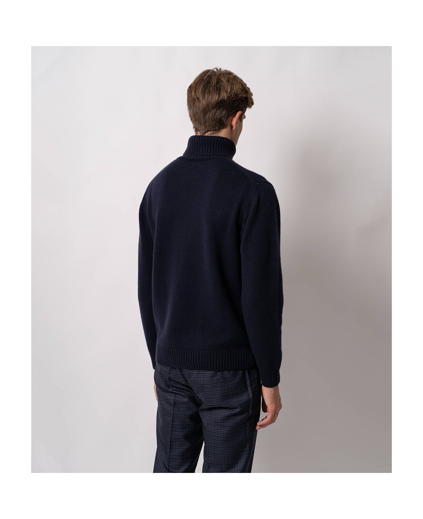 Larusmiani Turtleneck Sweater 
diablerets
 Sweater - MidnightBlue