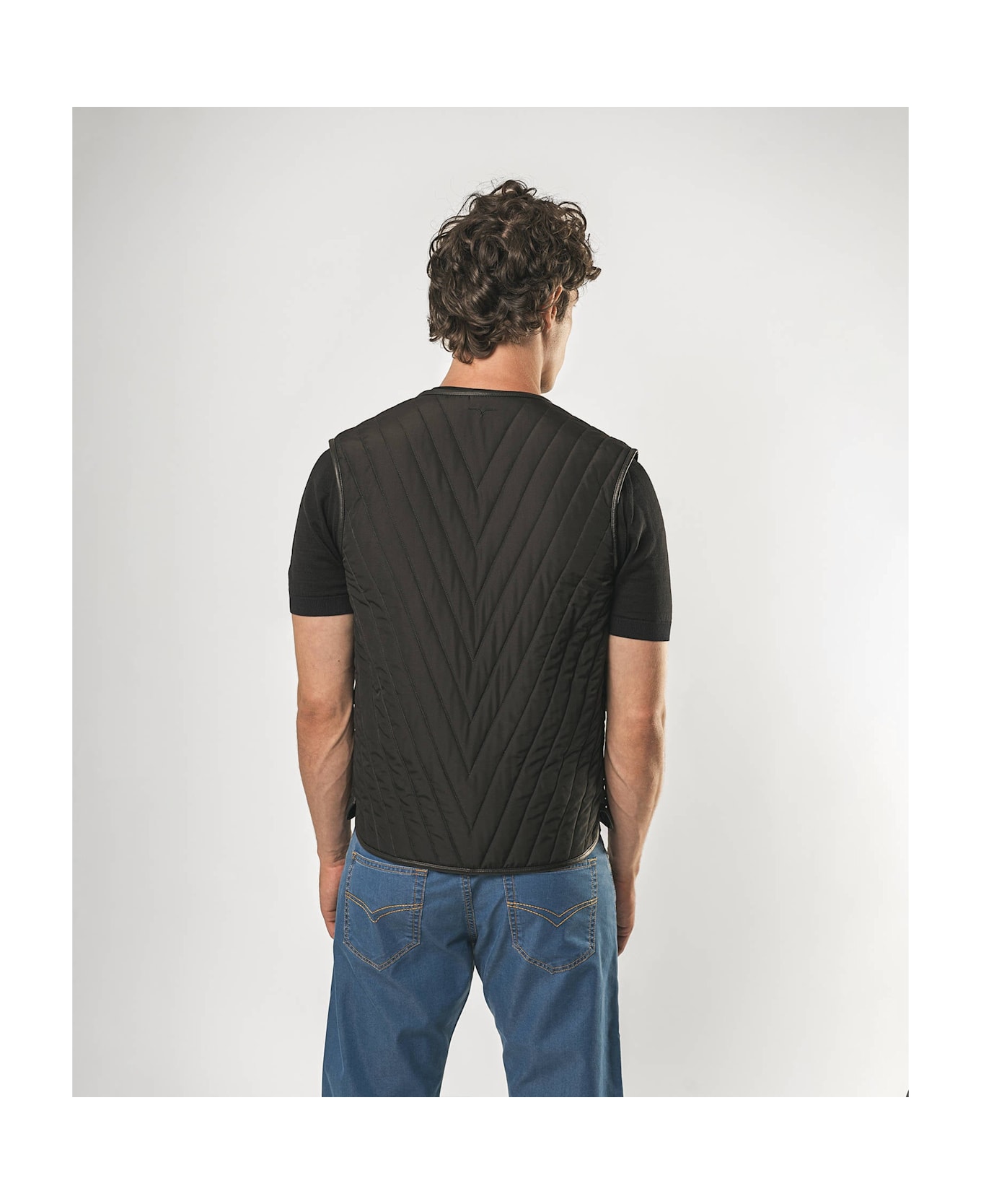 Larusmiani Bristol Gilet Vest - Black