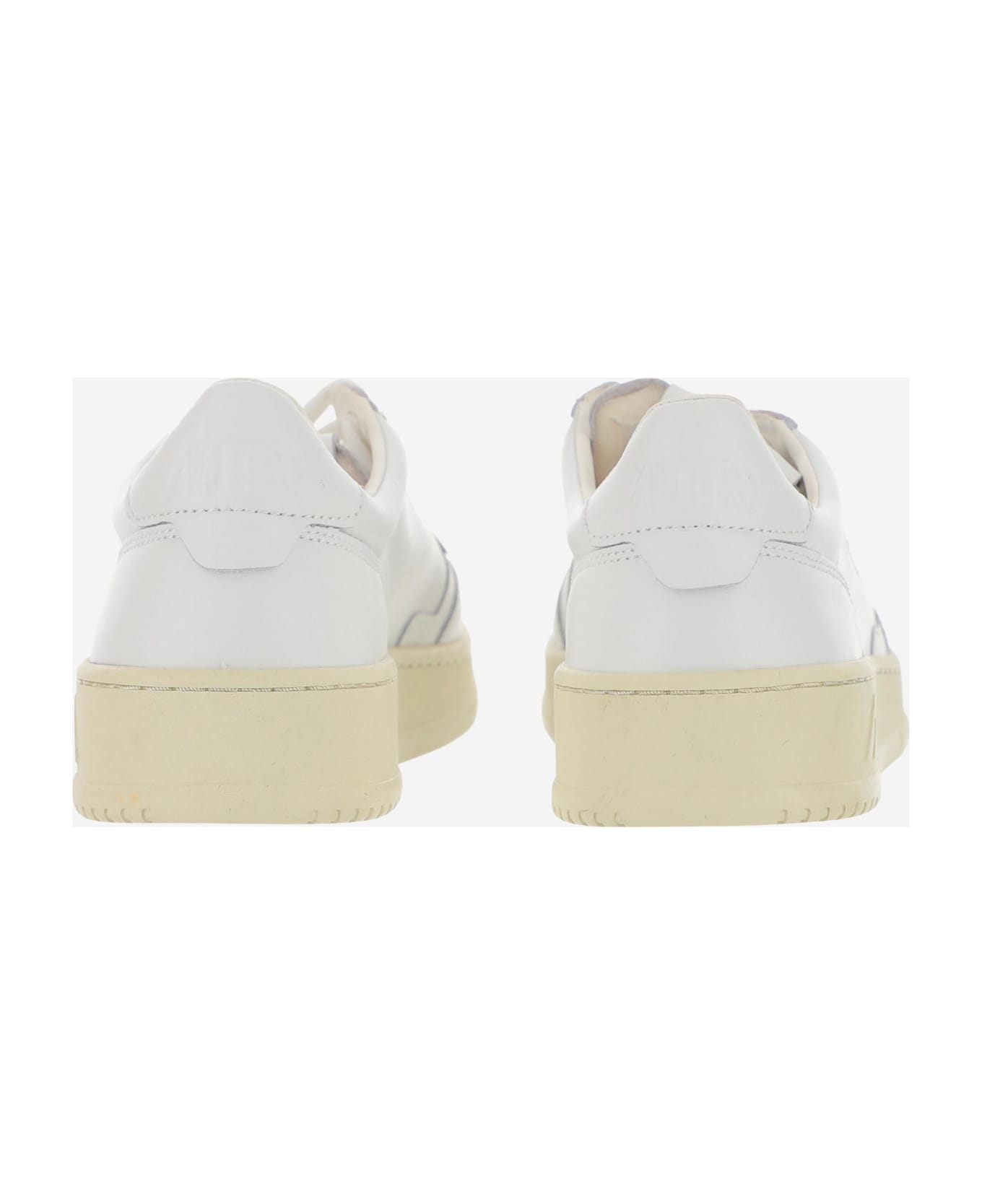 Autry Medalist Low Sneakers - White