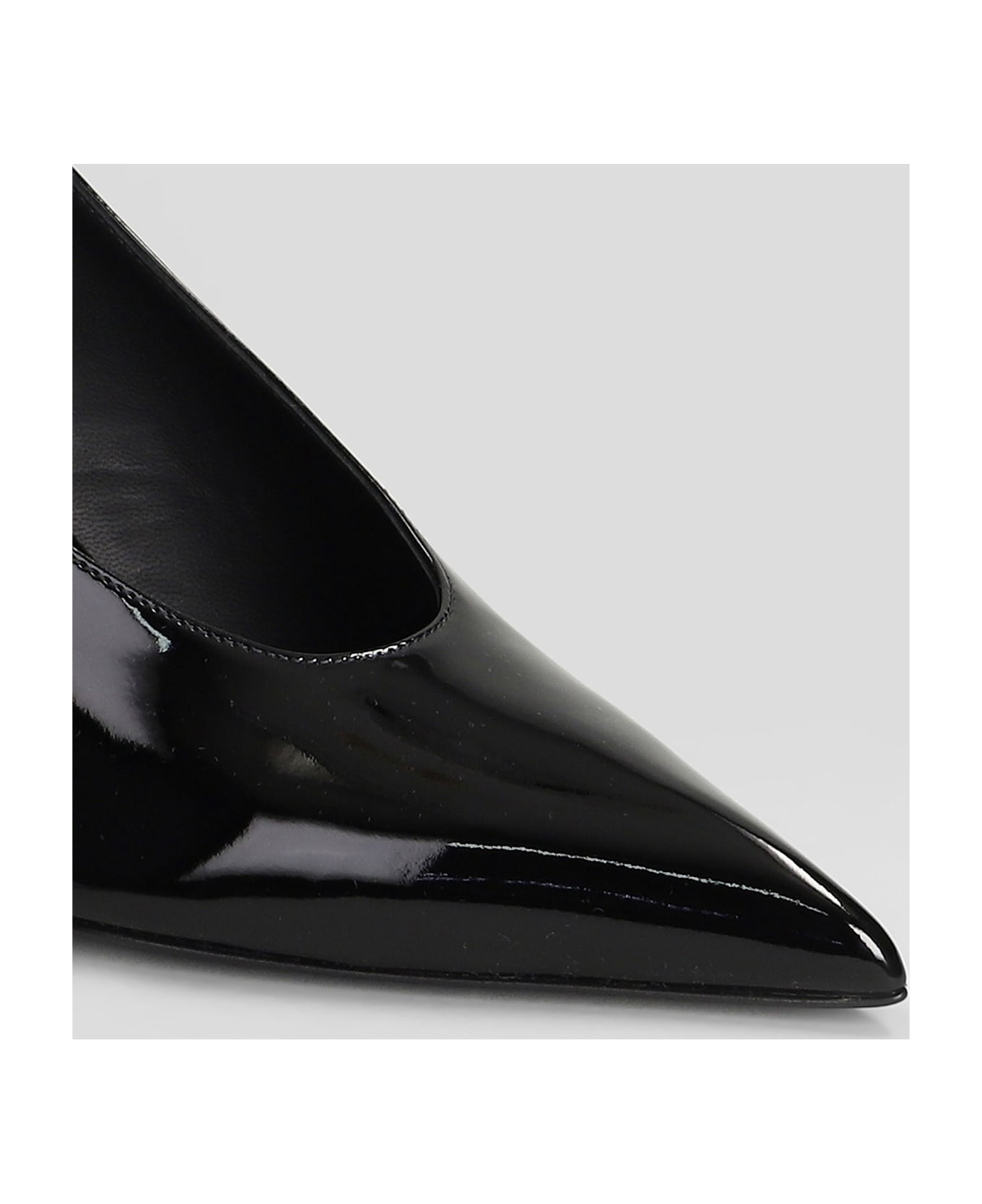 The Attico Viper Pumps In Black Patent Leather - black