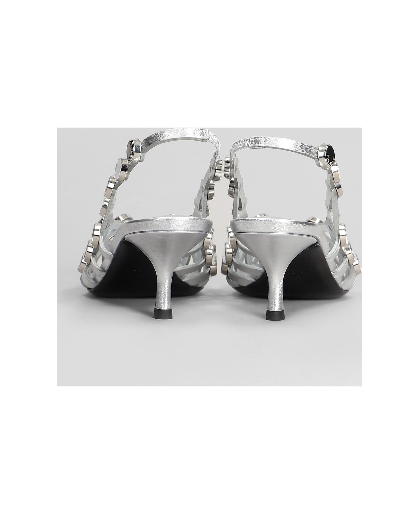 The Attico Grid Pumps In Silver Leather - silver