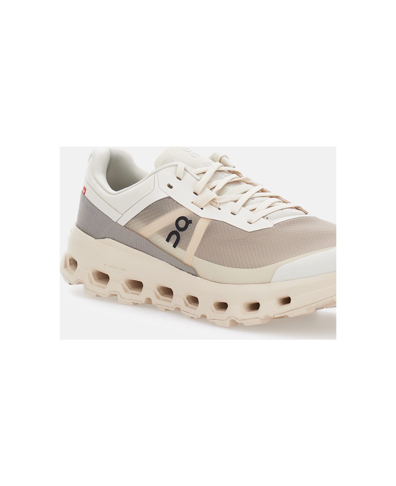 ON Cloudvista Sneakers - White