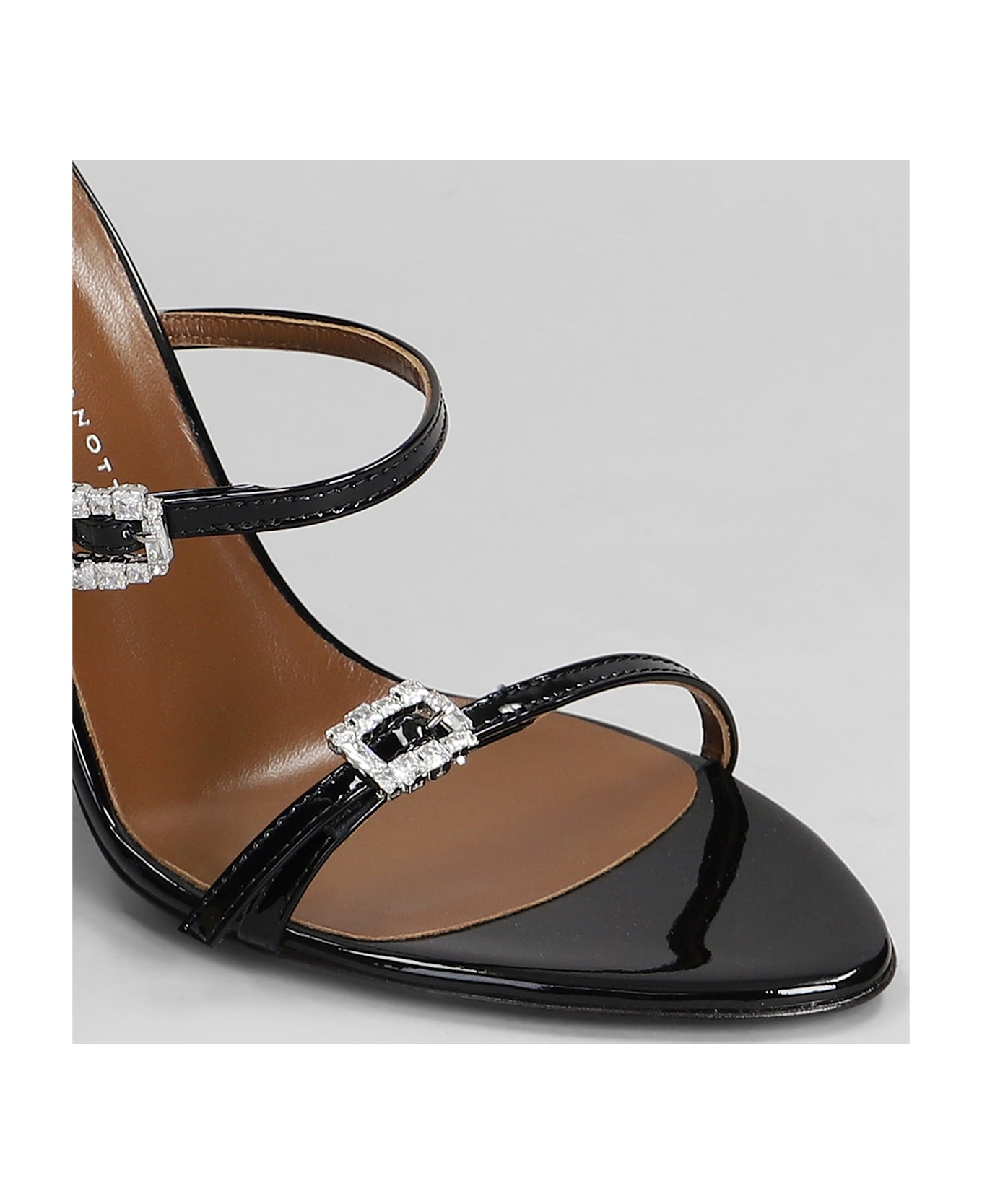 Giuseppe Zanotti Sandals In Black Patent Leather - black サンダル