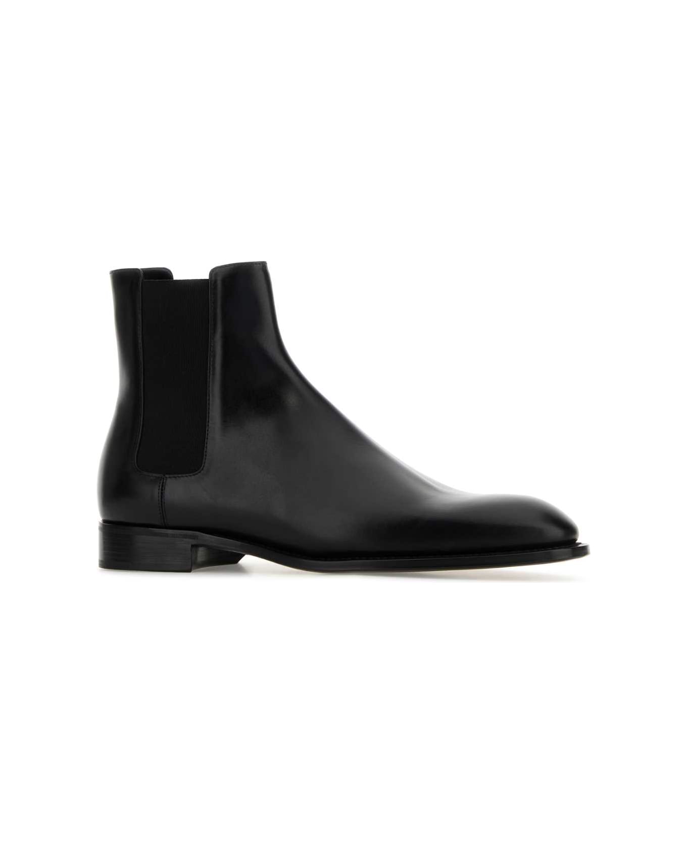 Saint Laurent Black Leather Chelsea Ankle Boots - NERO