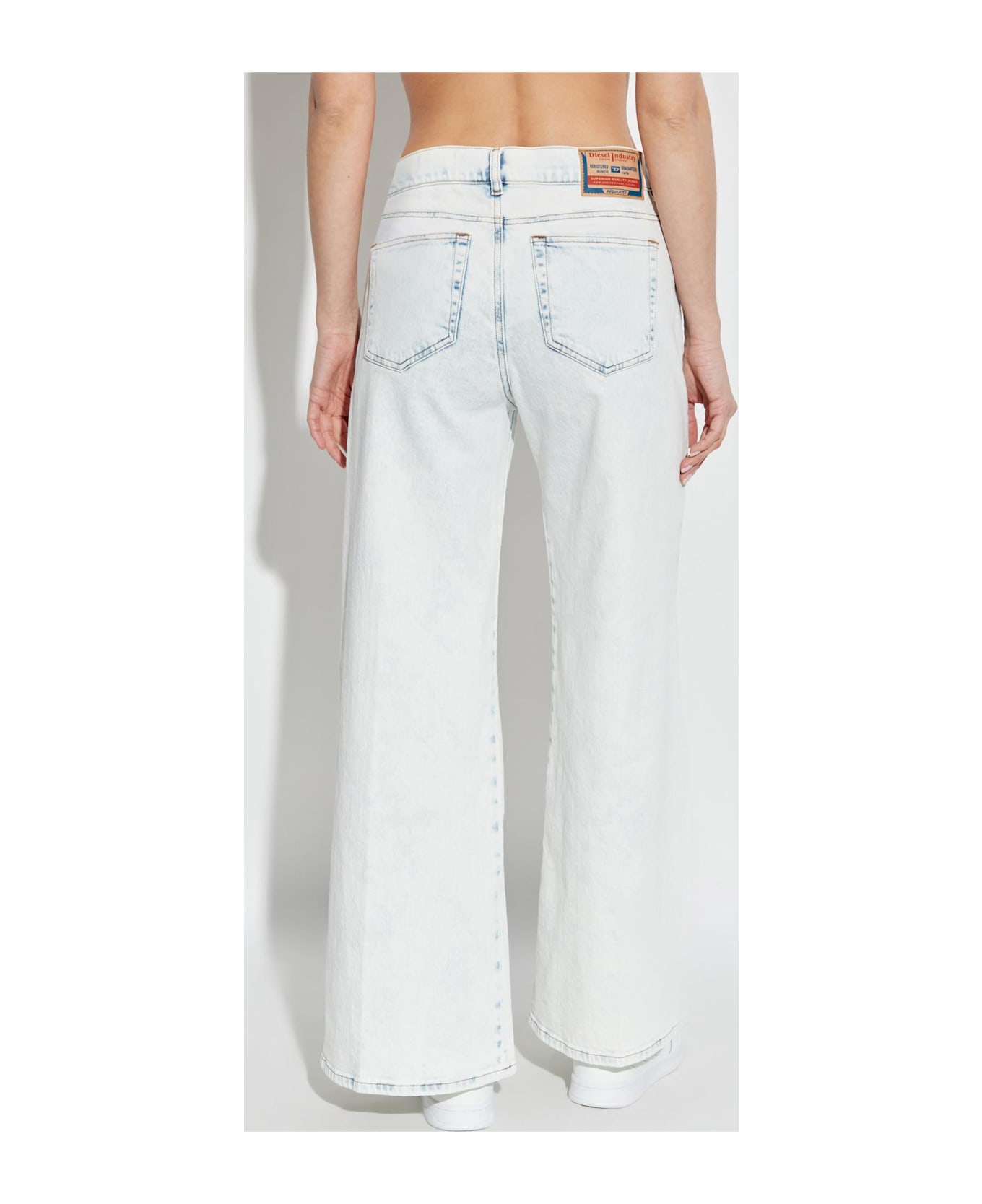 Diesel Jeans 1978 D-akemi - 01