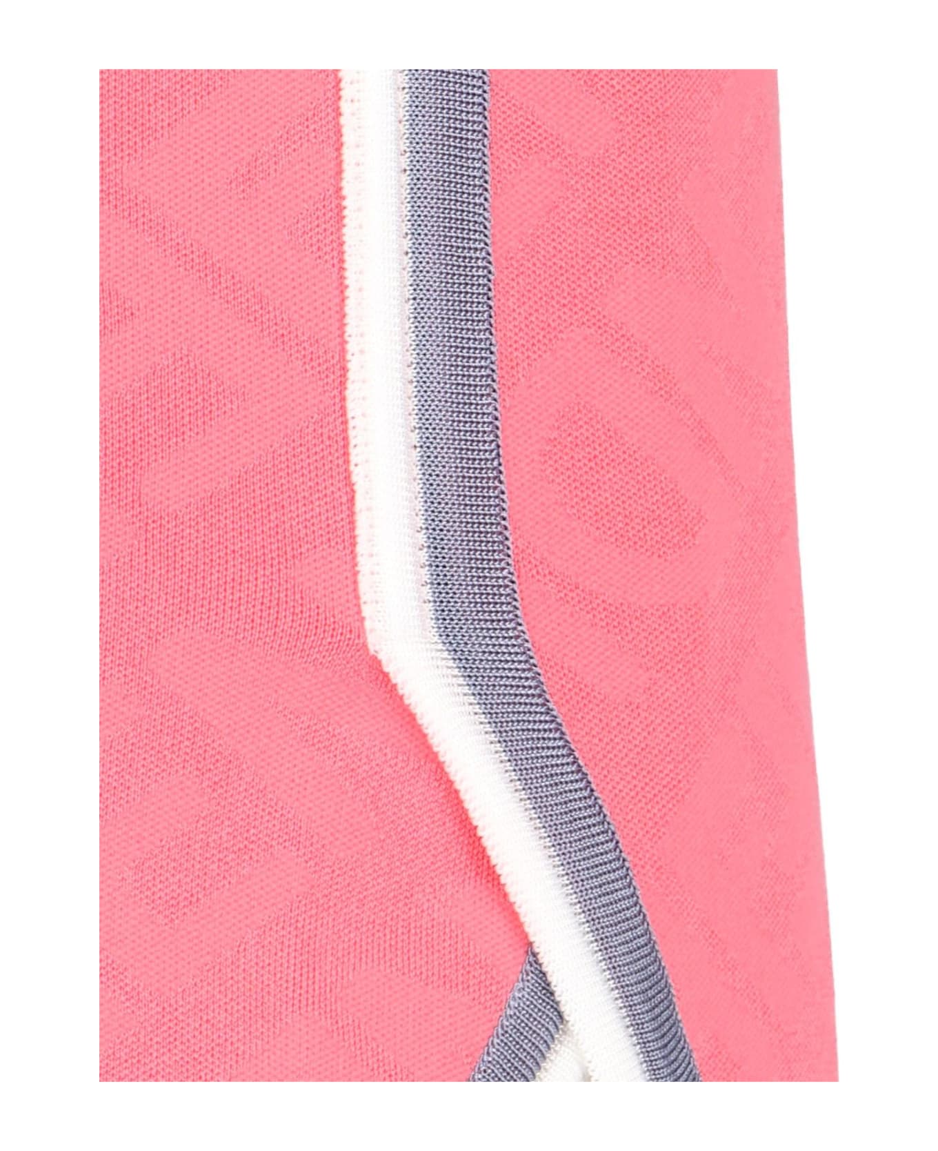 Fendi 'mirror' Logo Pants - Kissed ショートパンツ