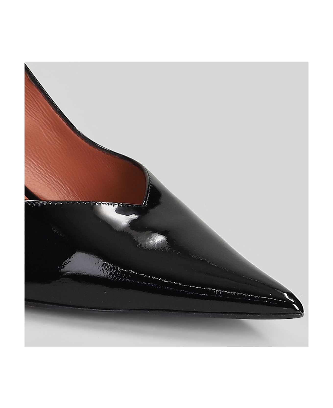 Aldo Castagna Anya Pumps In Black Patent Leather - black