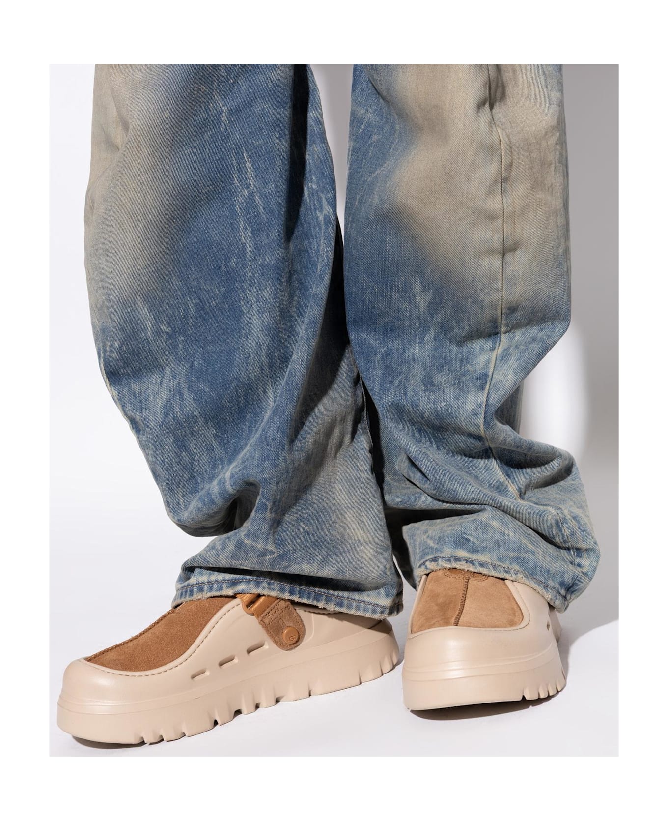 UGG Shoes 'm Peakmod Lowcut' - Marrone