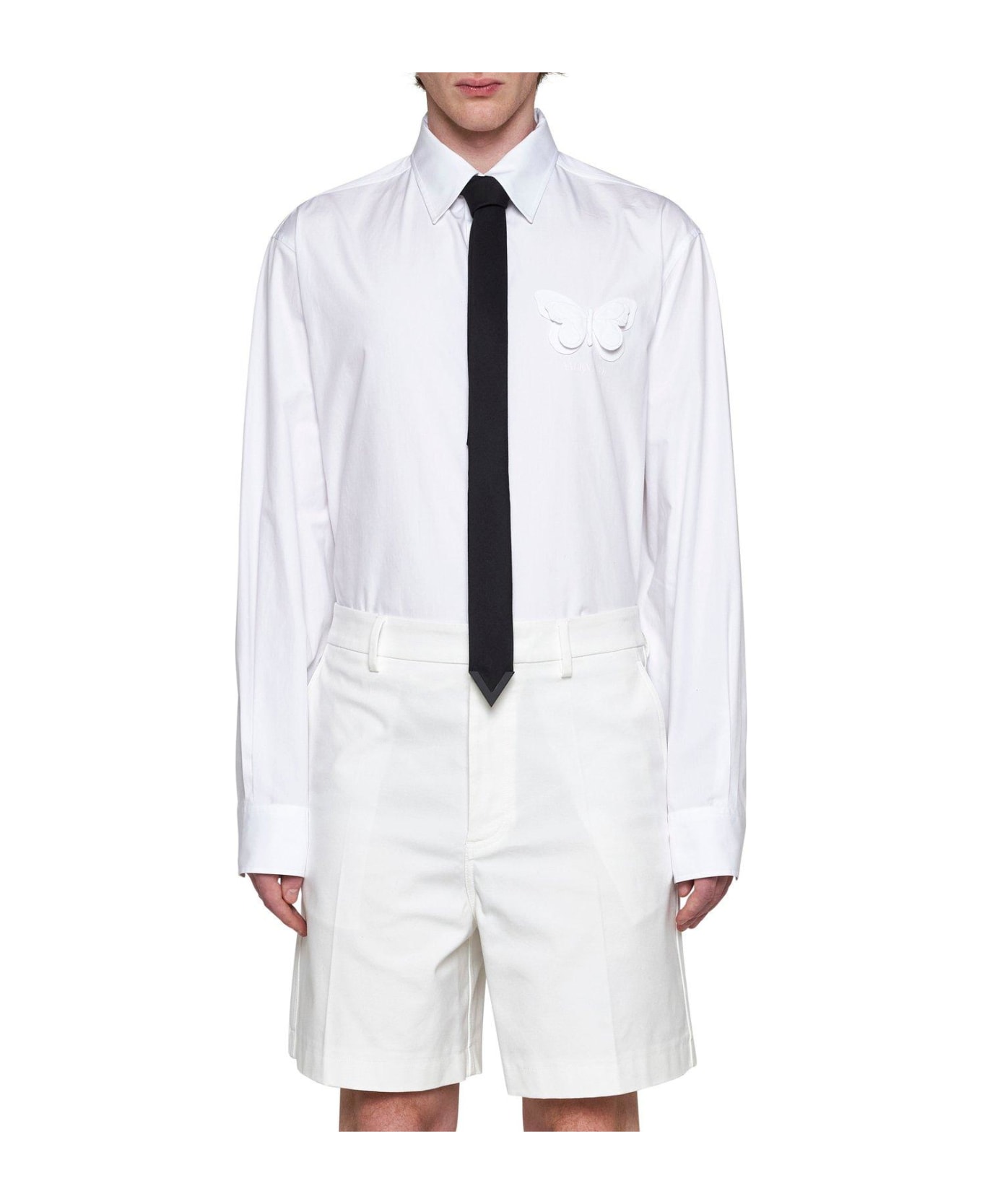 Valentino Logo Plaque Bermuda Shorts - White ショートパンツ