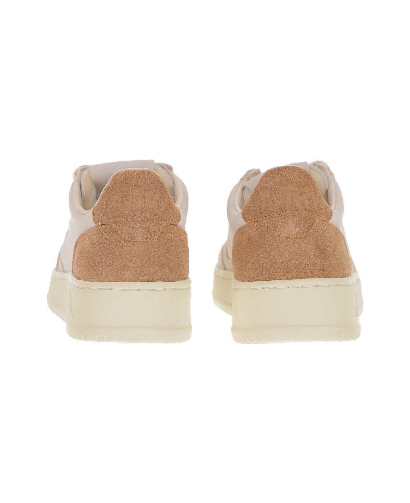 Autry Logo Patch Medalist Sneakers - NEUTRALS
