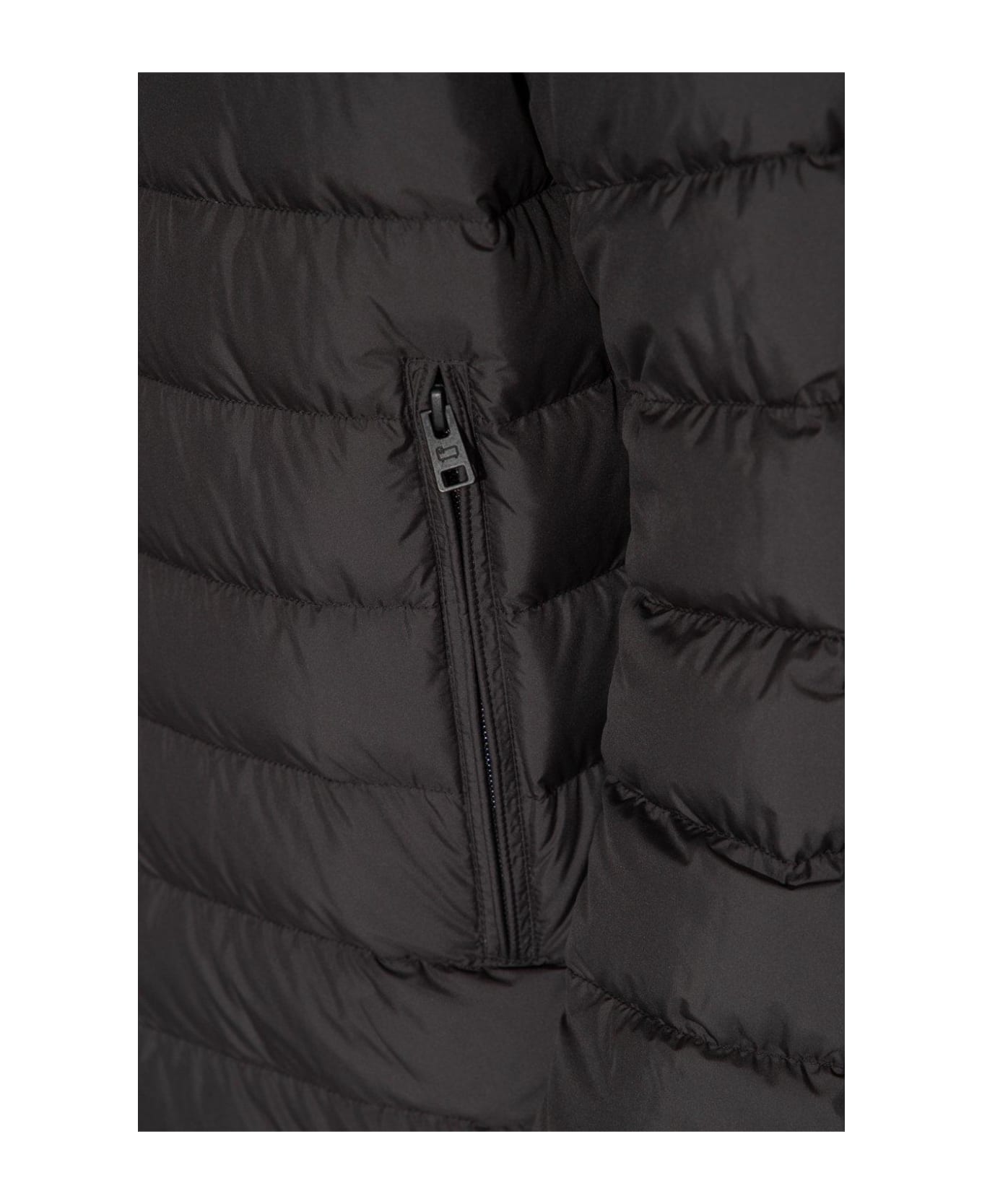 Woolrich Quilted Zipped Down Jacket - Nero