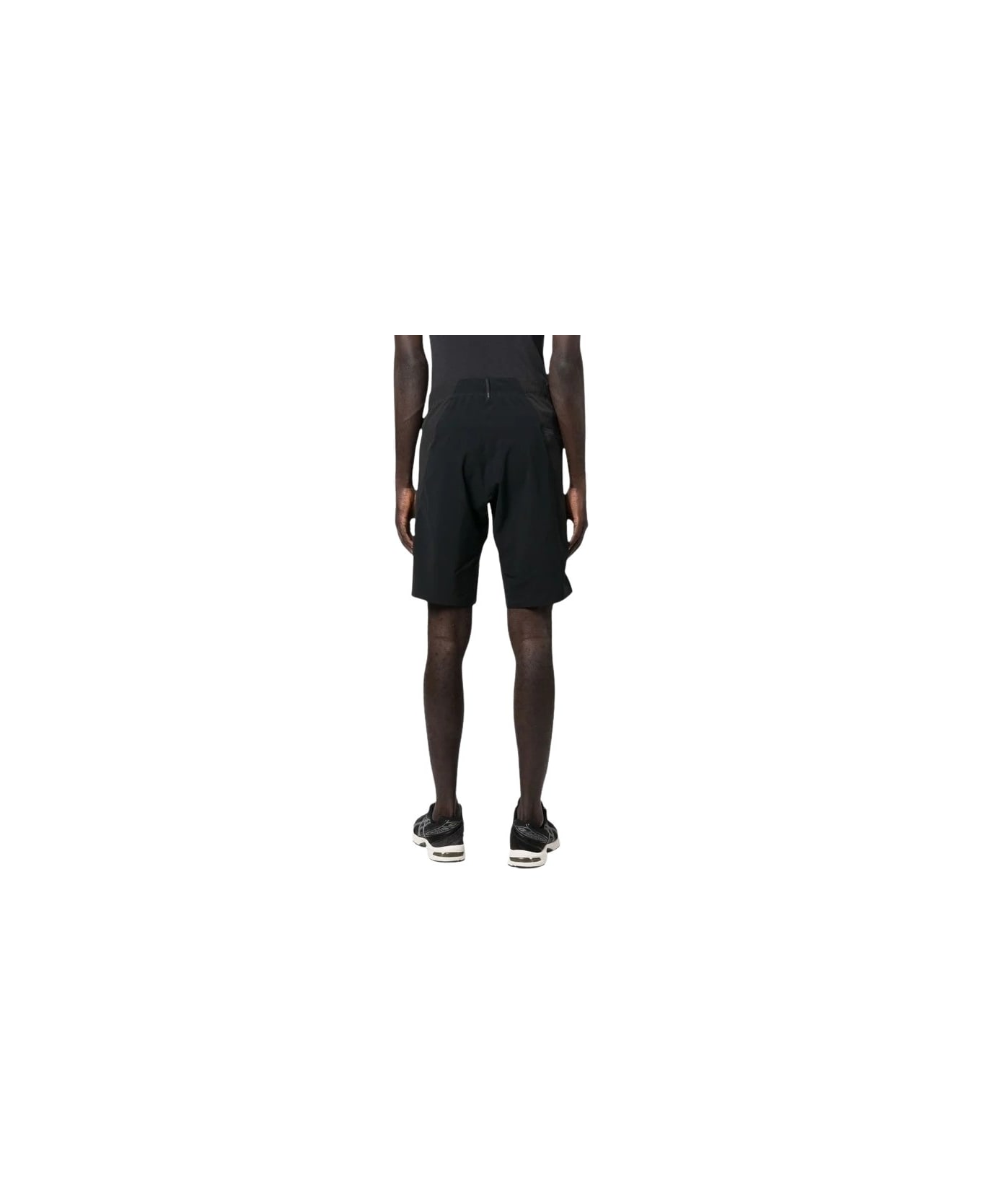 Arc
teryx Veilance Secant Comp Short - Black