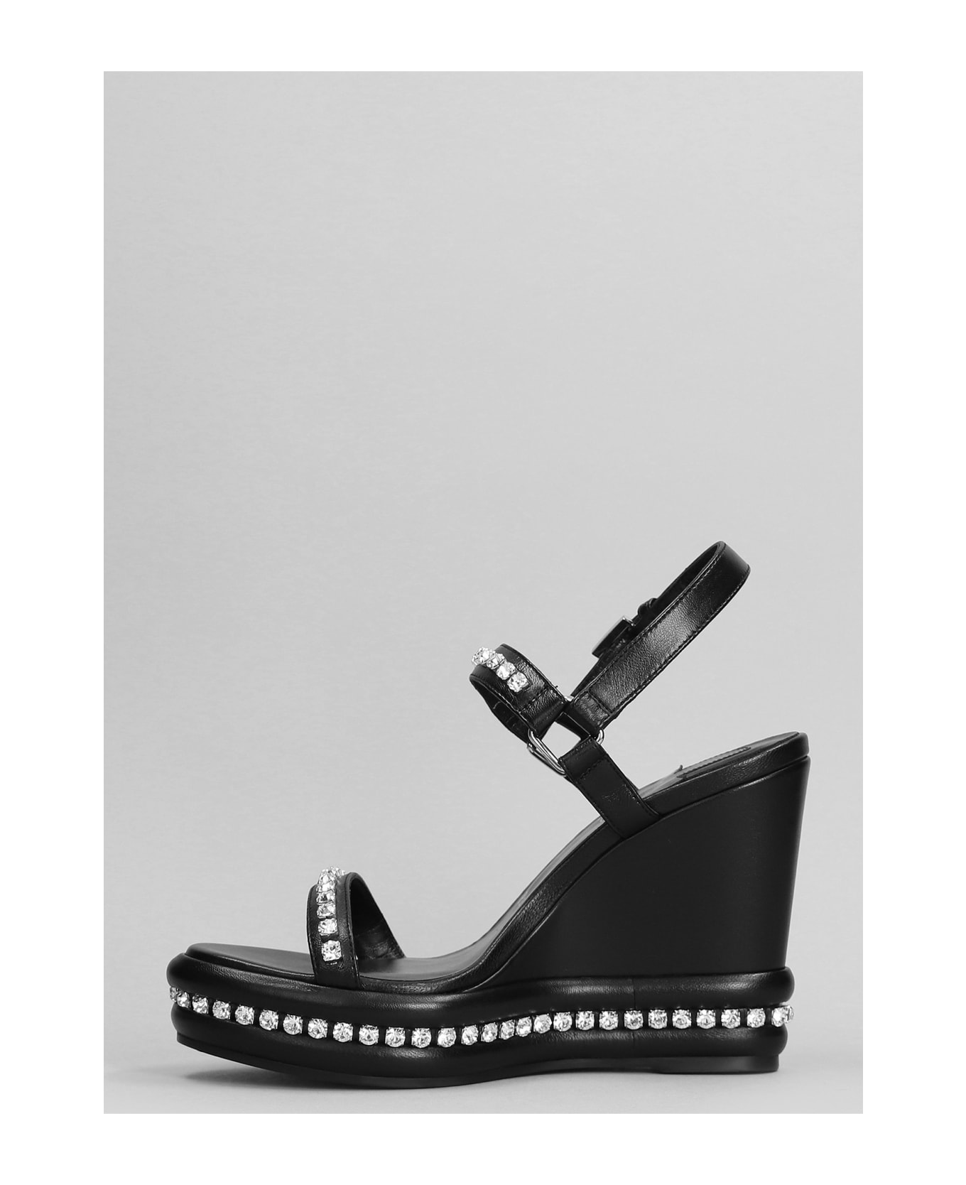 Christian Louboutin Pyrastrass 110 Wedges In Black Leather - black サンダル