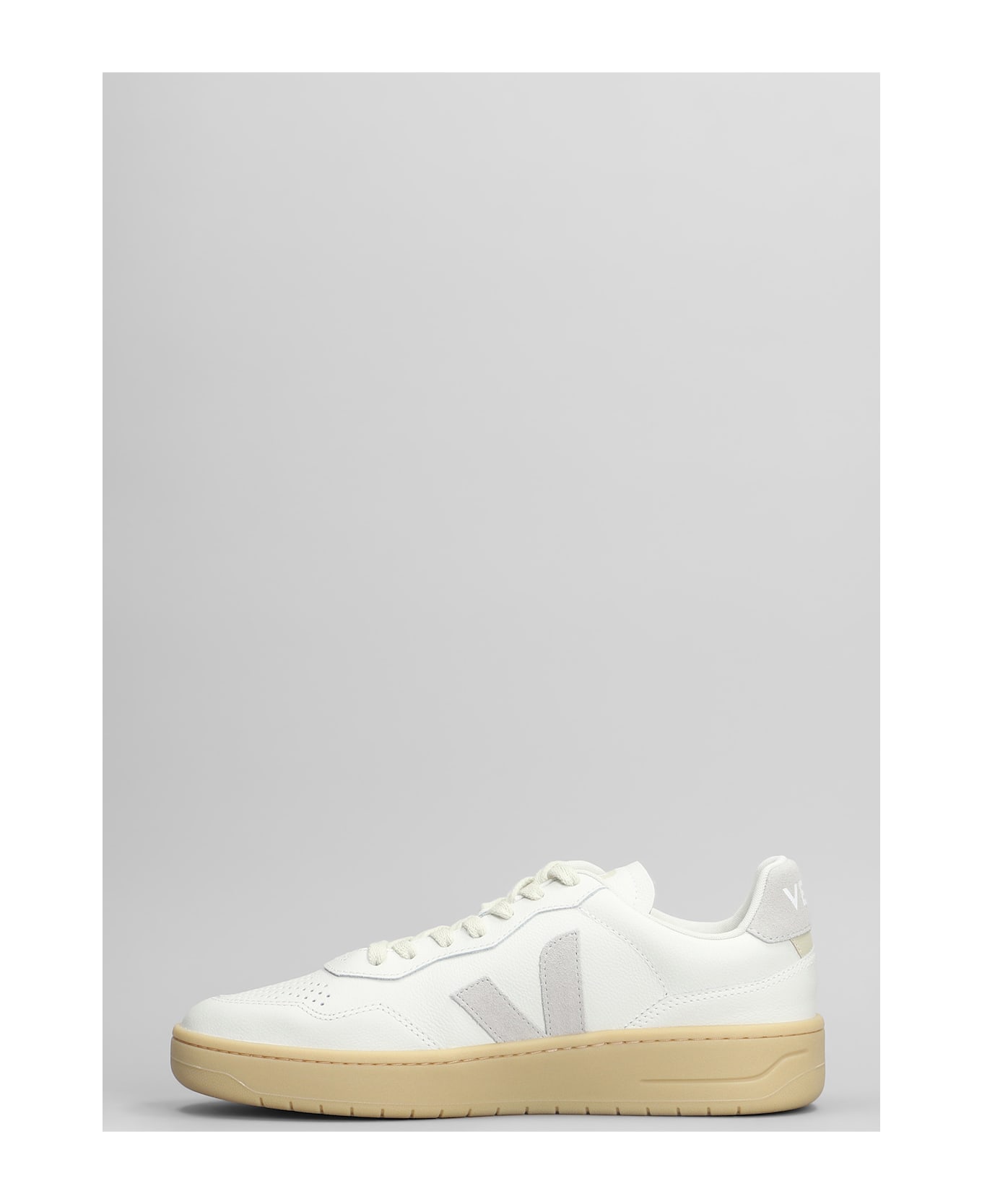 Veja V-90 O.t. Sneakers In White Leather - WHITE