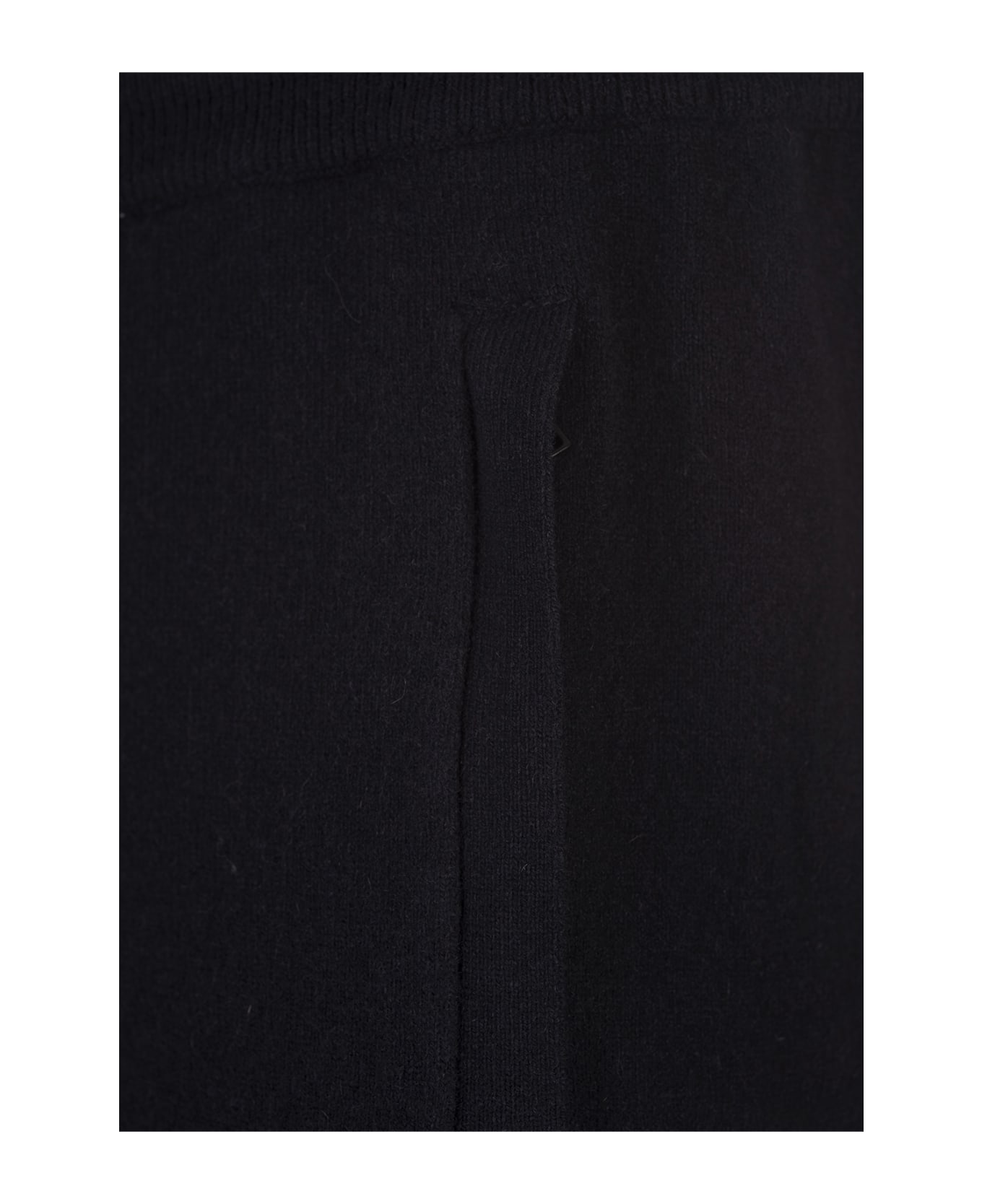 Vince Slim Fit Joggers In Night Blue Knitwear - Blue