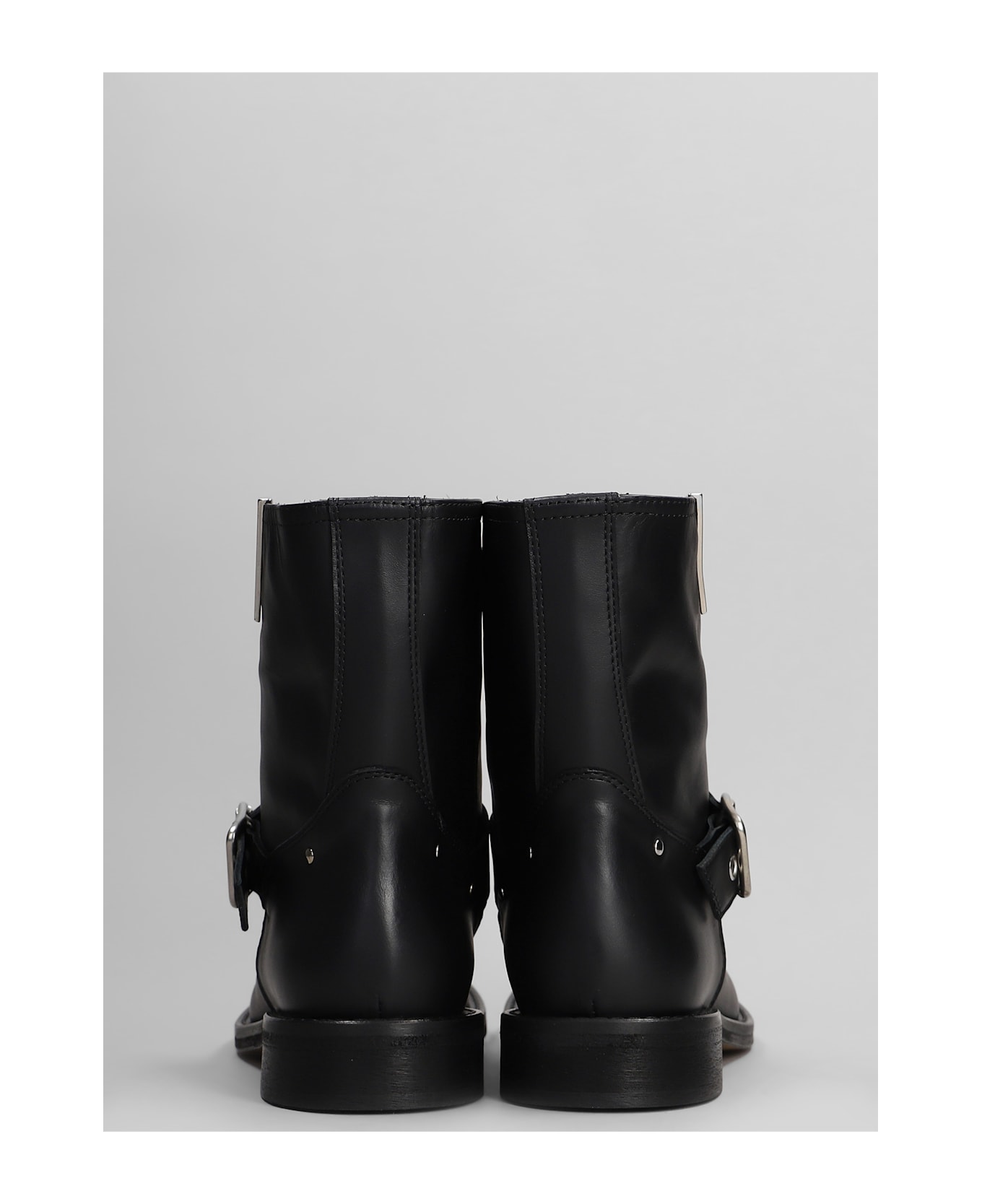 Via Roma 15 Low Heels Ankle Boots In Black Leather - black