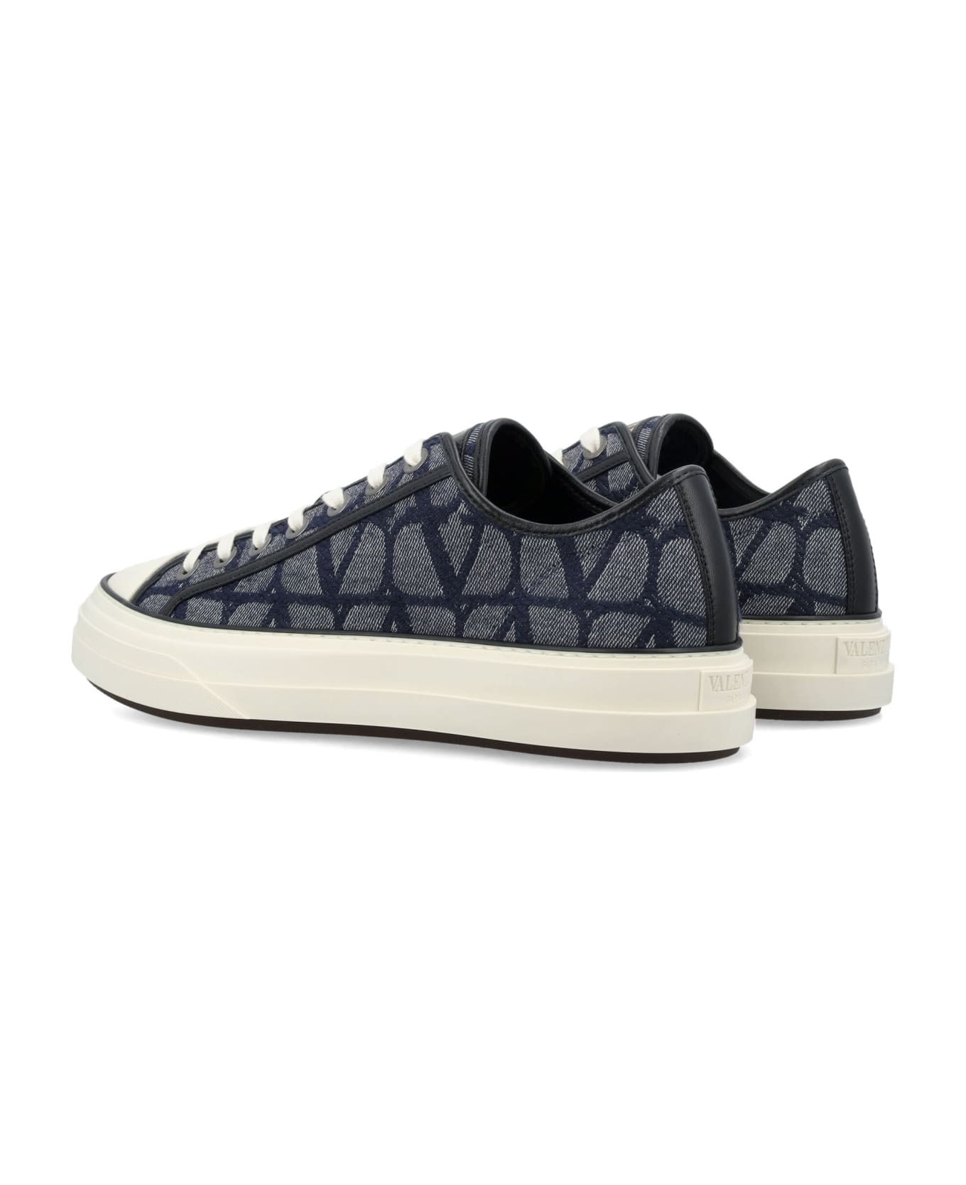 Valentino Garavani Toile Iconographe Sneaker - MELANGE DENIM/NERO/IVORY-NERO-FONDA