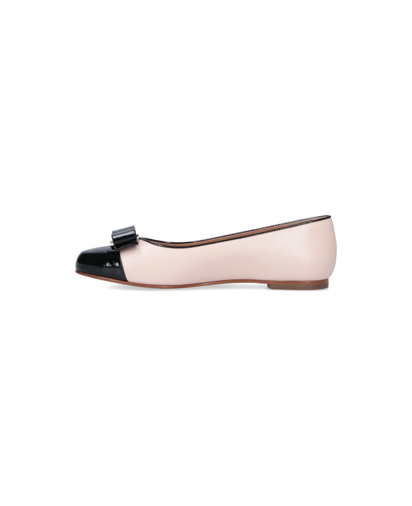 Ferragamo "vara" Ballet Flats - Black  